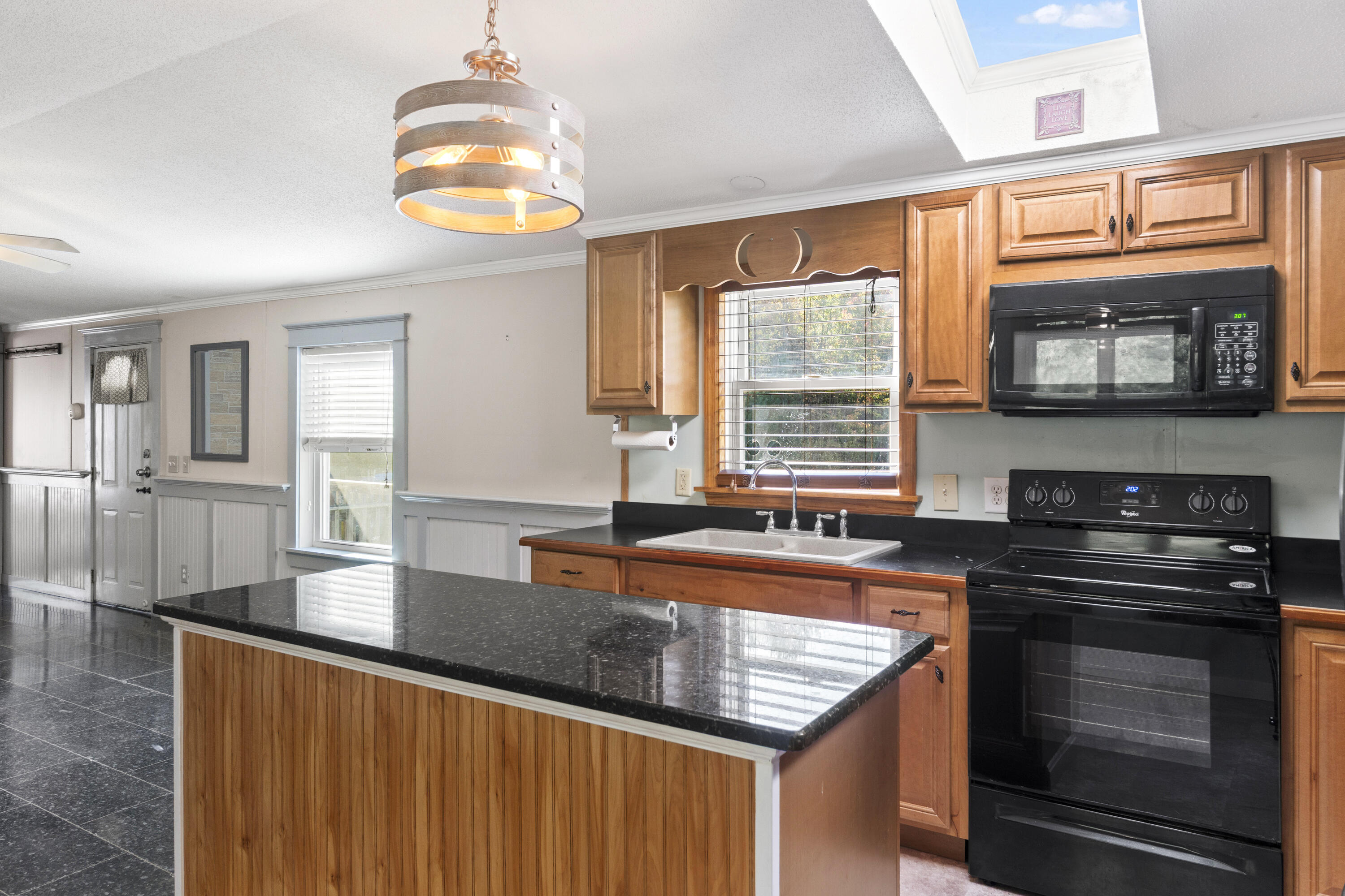 128 Long Swamp Road