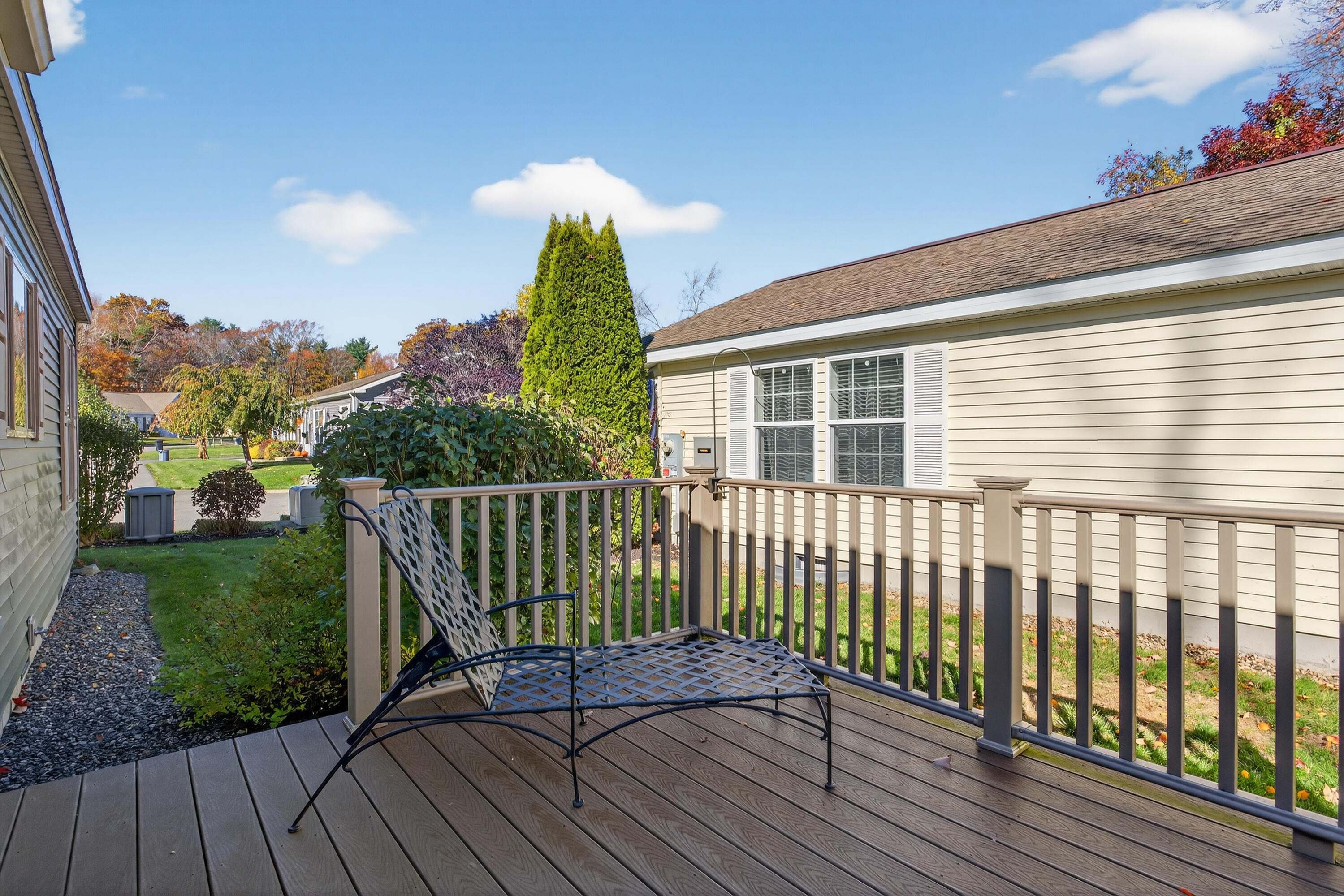 8 Caslyn Drive