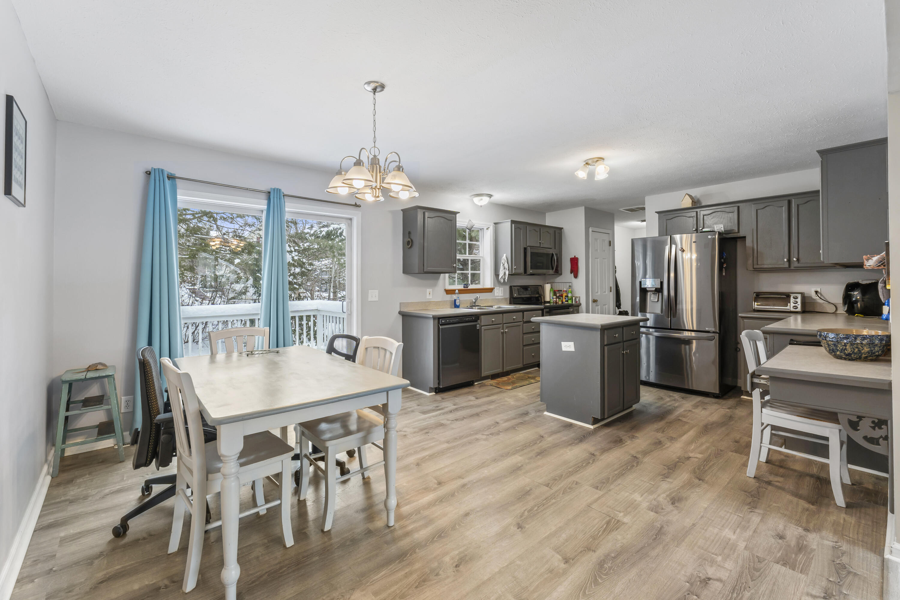 55 Fox Ridge Drive