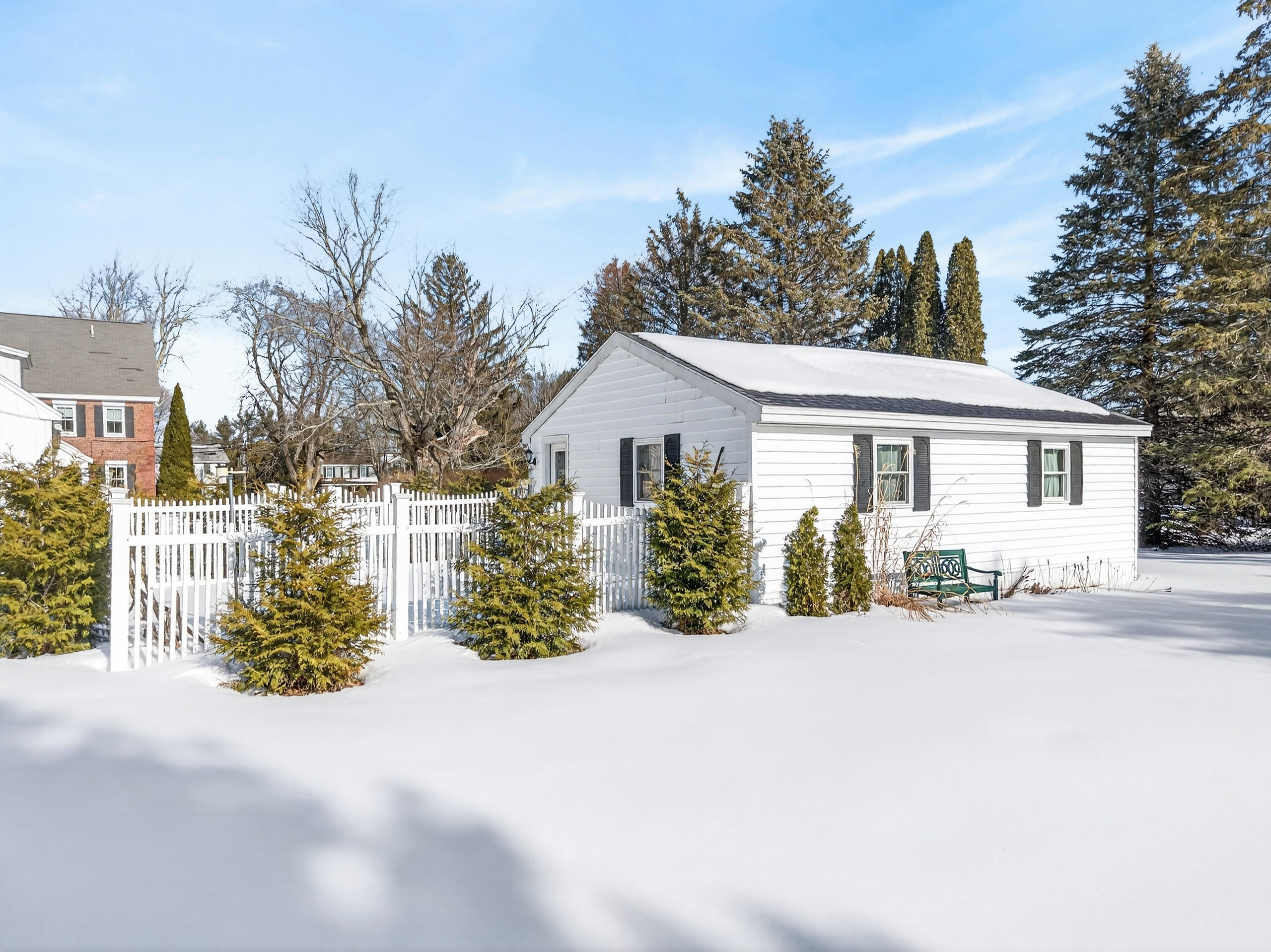 18 Buxton Road