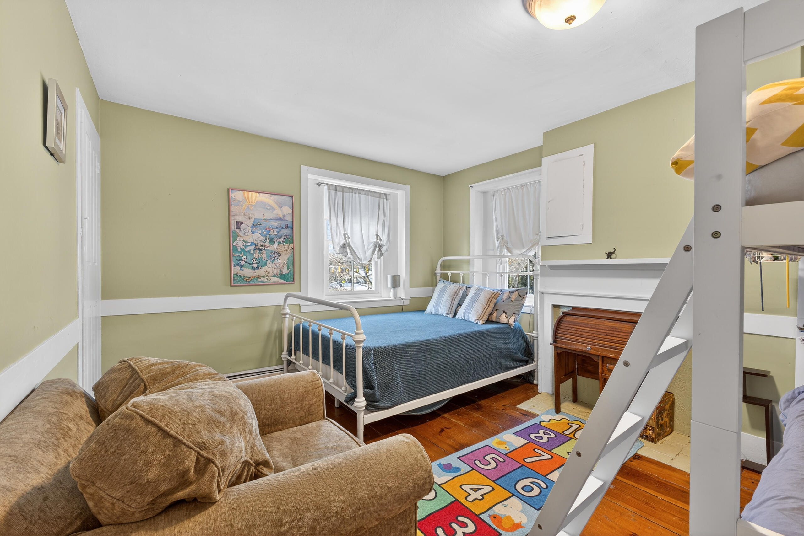 18 Buxton Road