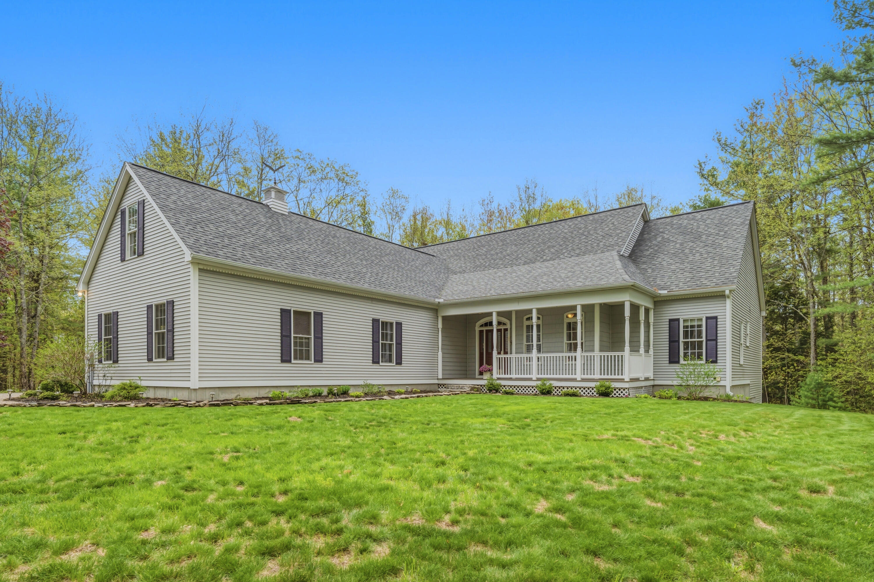 42 Black Swan Drive