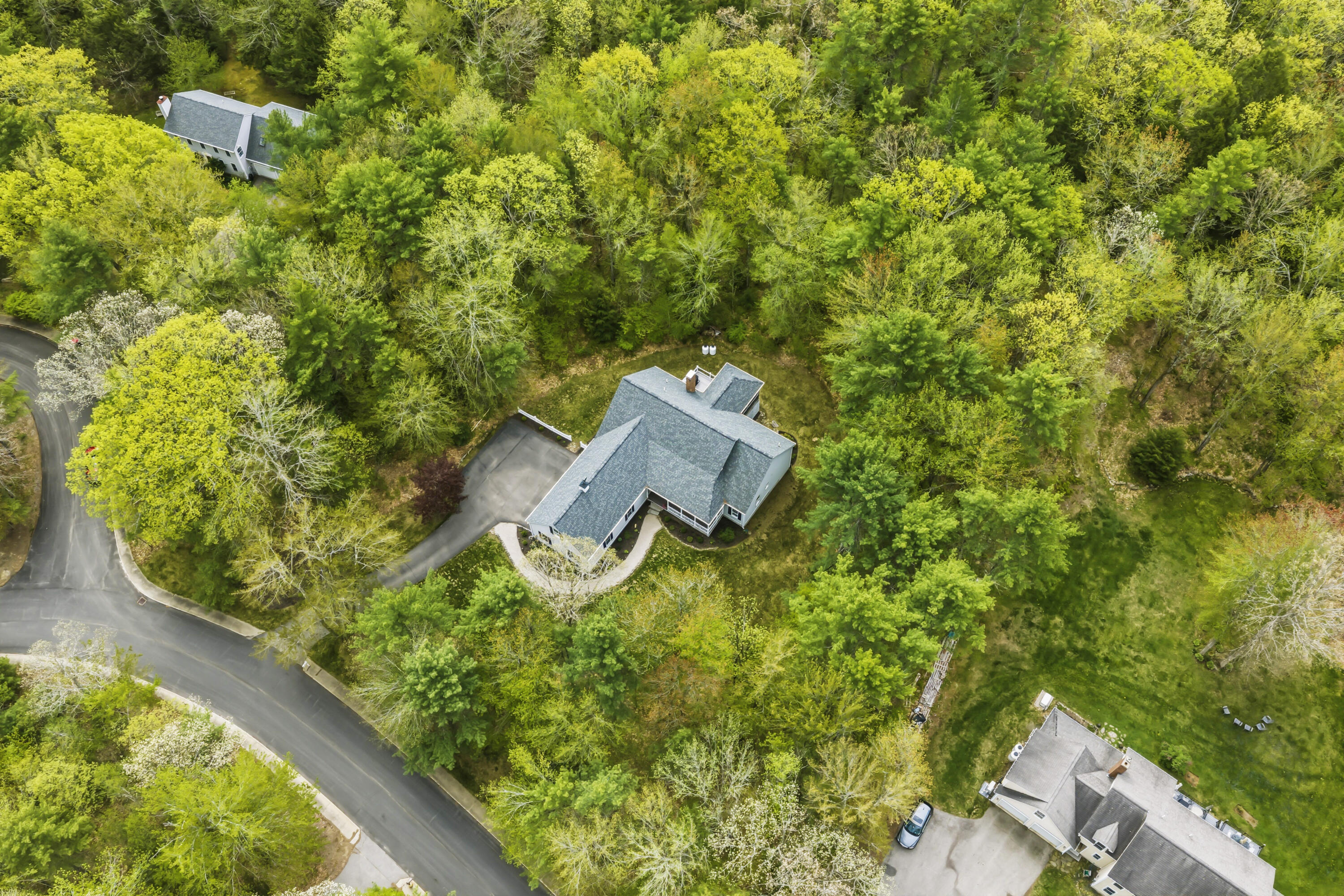 42 Black Swan Drive
