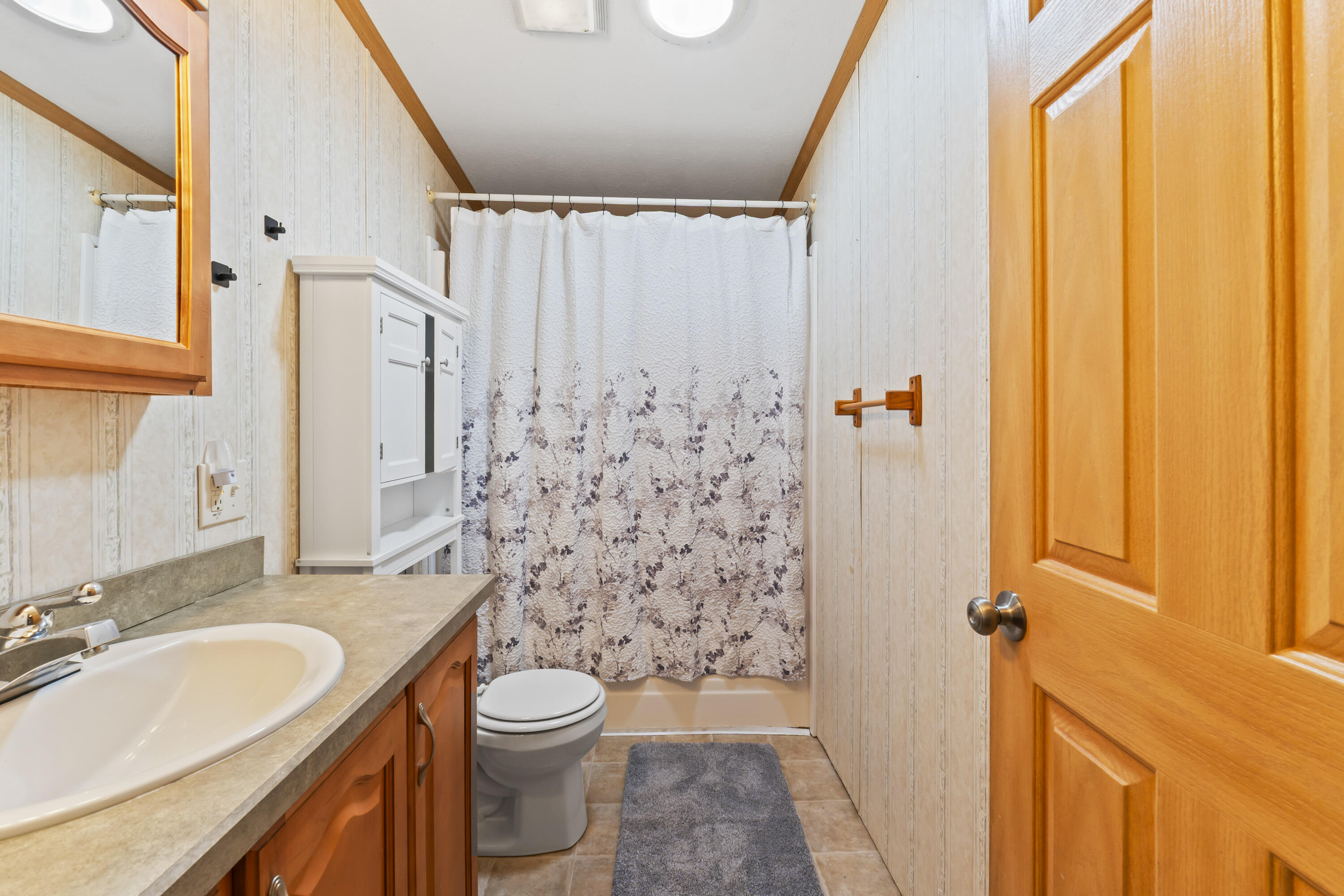 252 Blackberry Hill Road