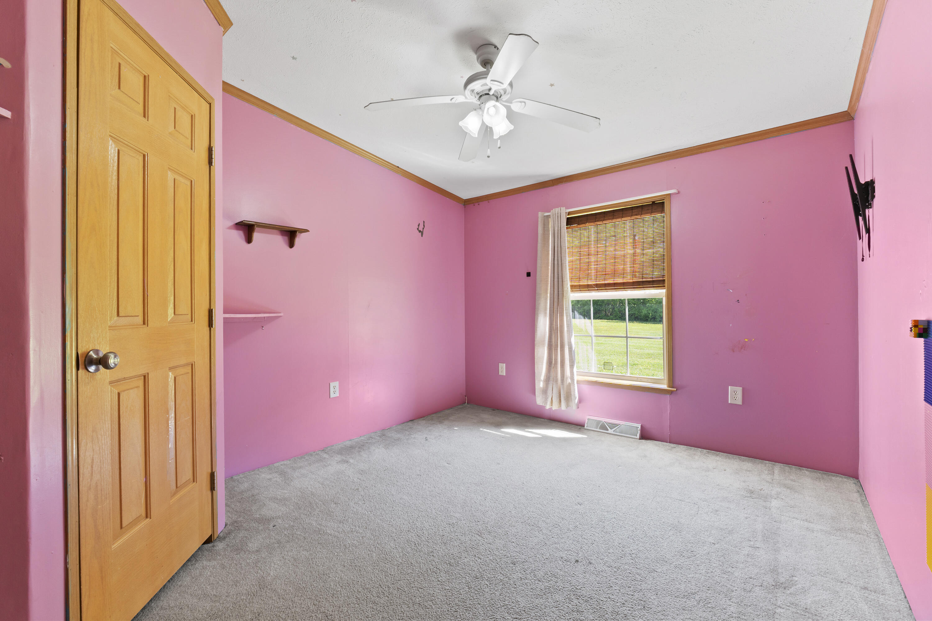 252 Blackberry Hill Road