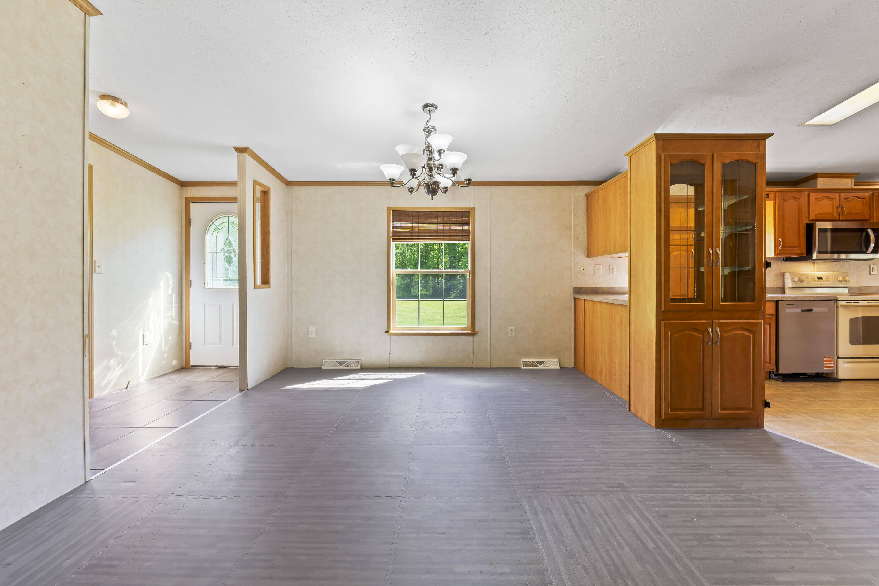 252 Blackberry Hill Road