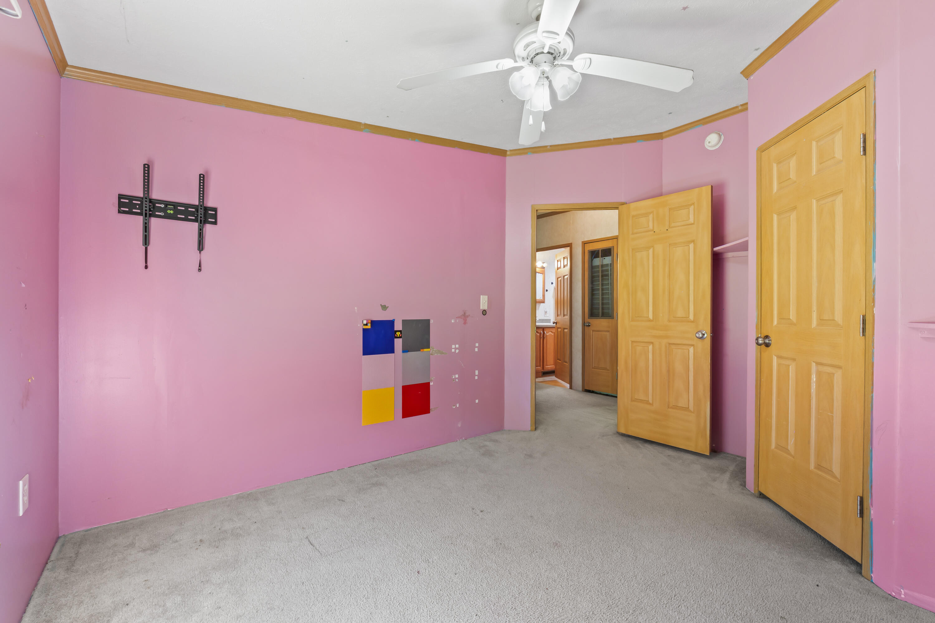 252 Blackberry Hill Road