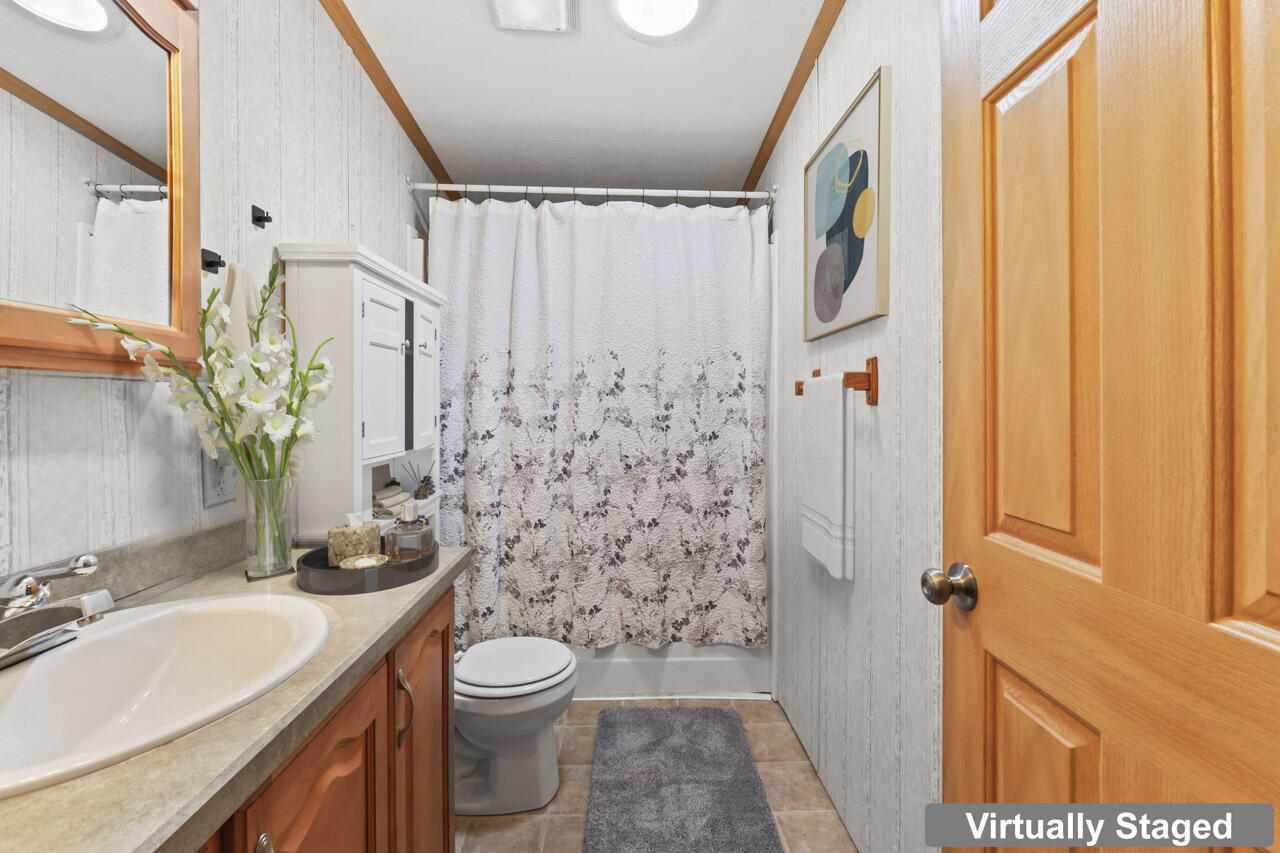252 Blackberry Hill Road