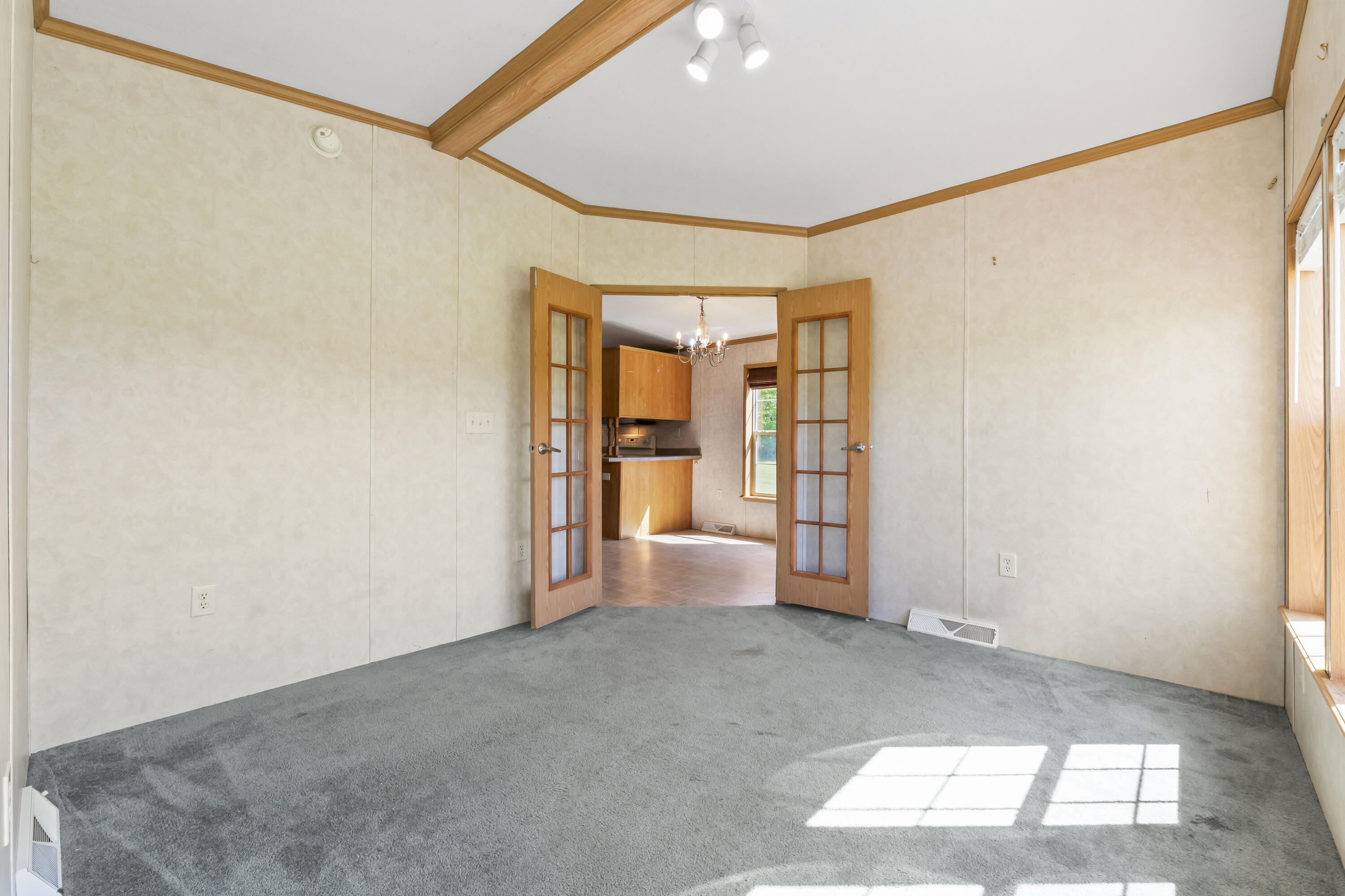 252 Blackberry Hill Road