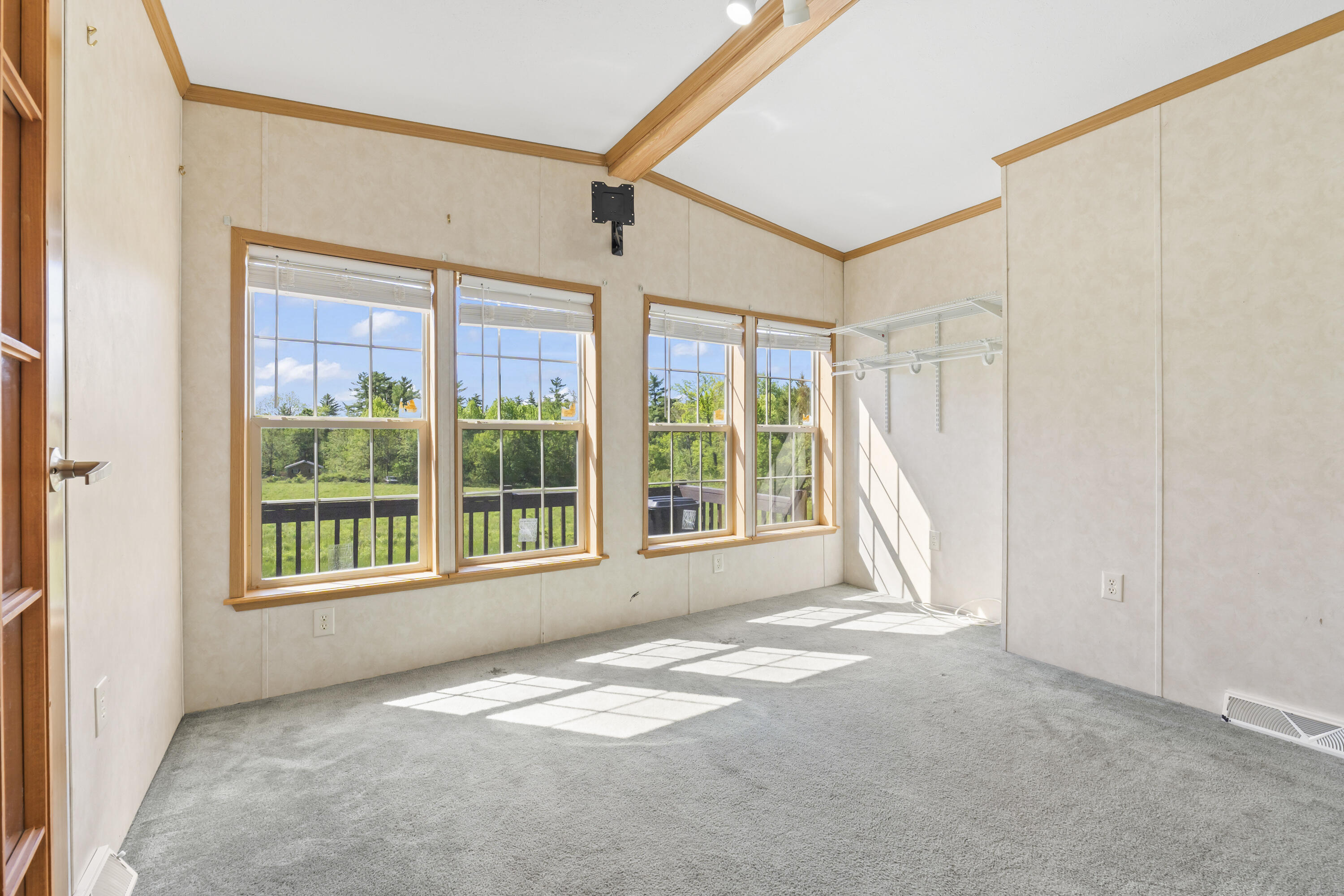 252 Blackberry Hill Road