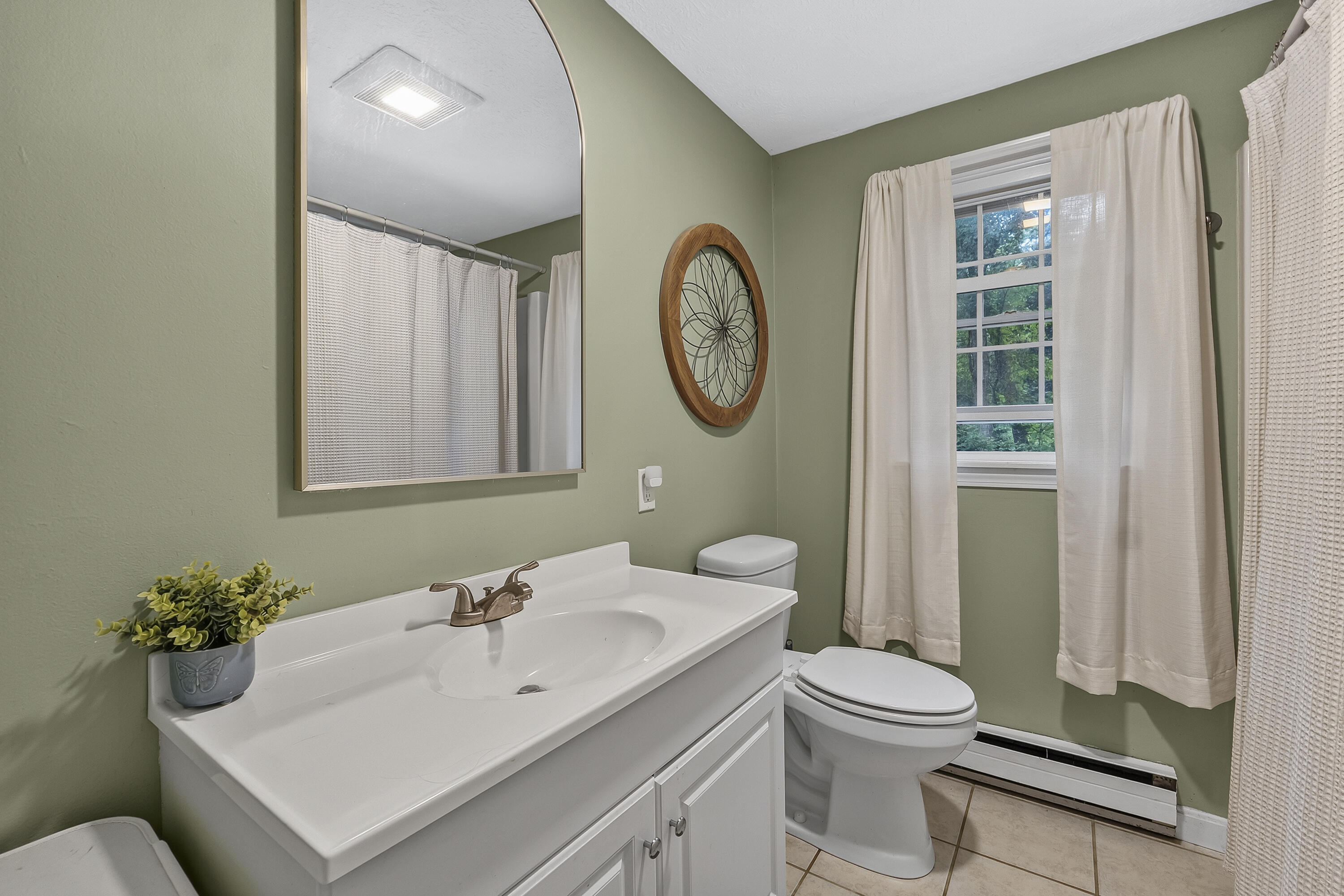 13 Eastview Drive