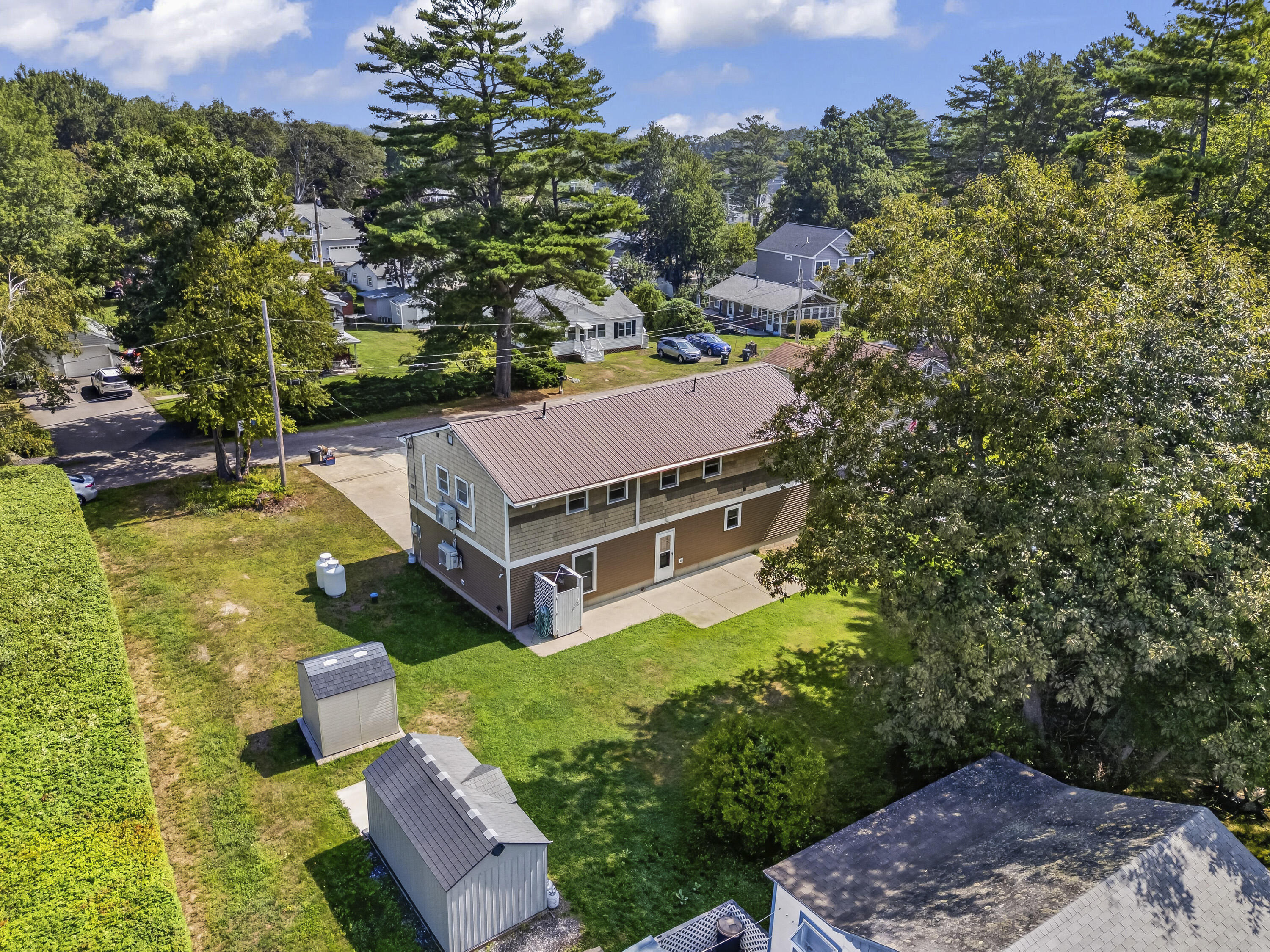 10 Oceanside Avenue W