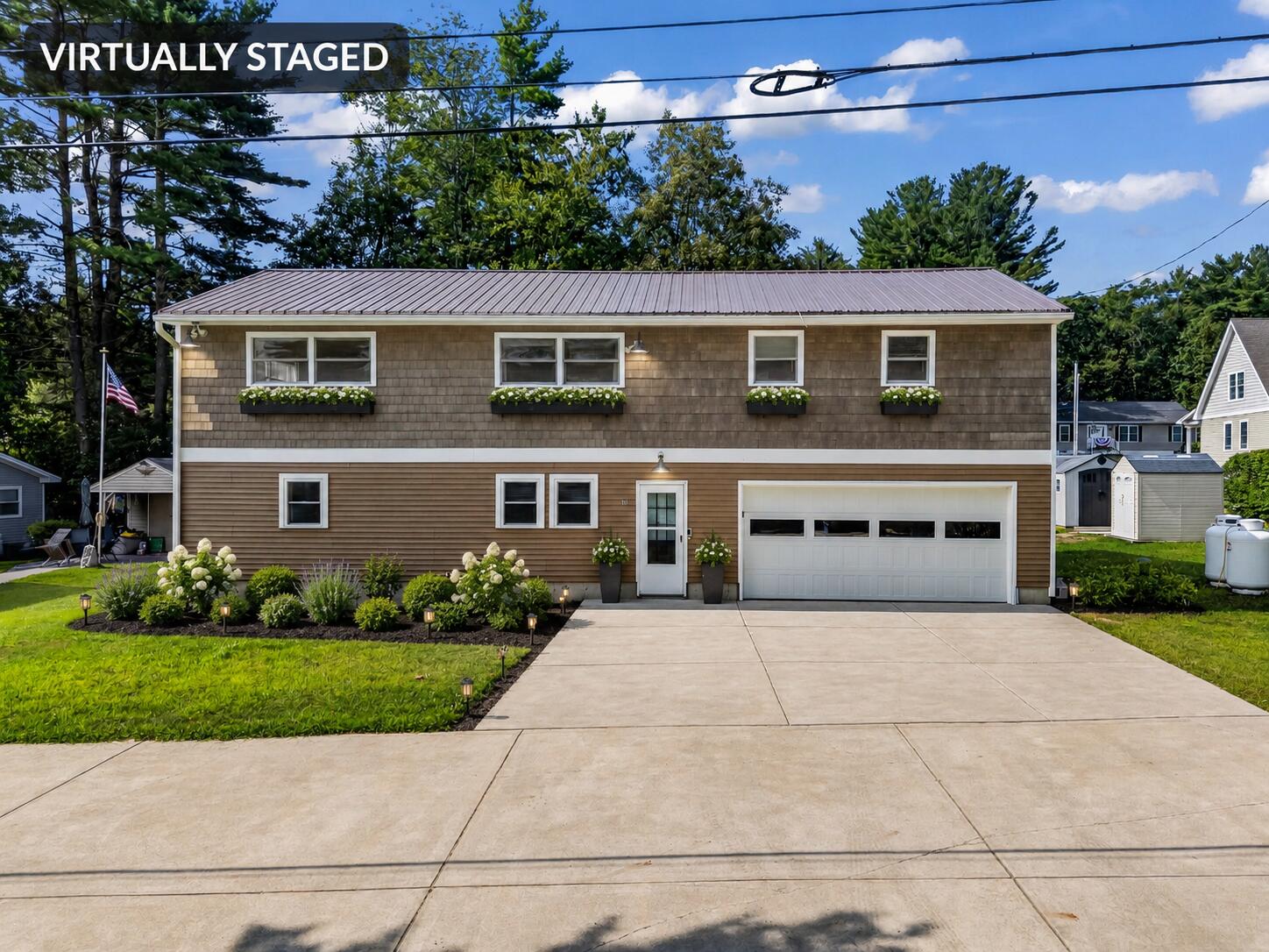 10 Oceanside Avenue W