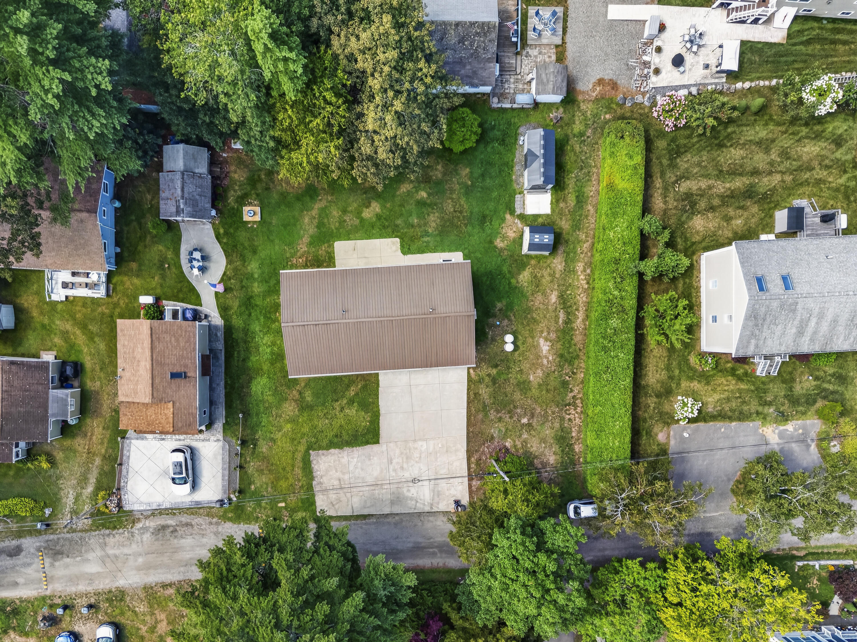 10 Oceanside Avenue W