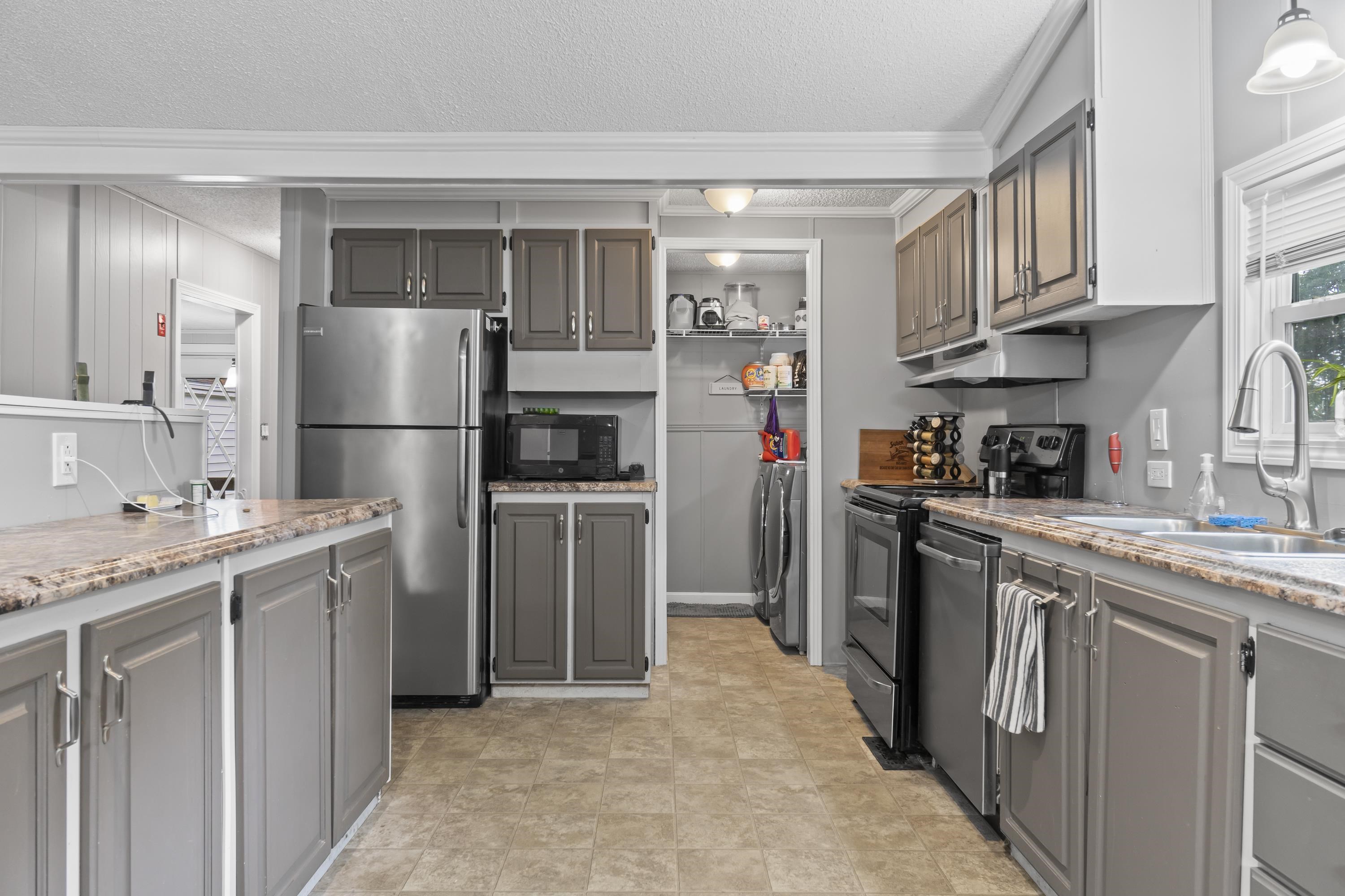 10 North Cranberry Lane