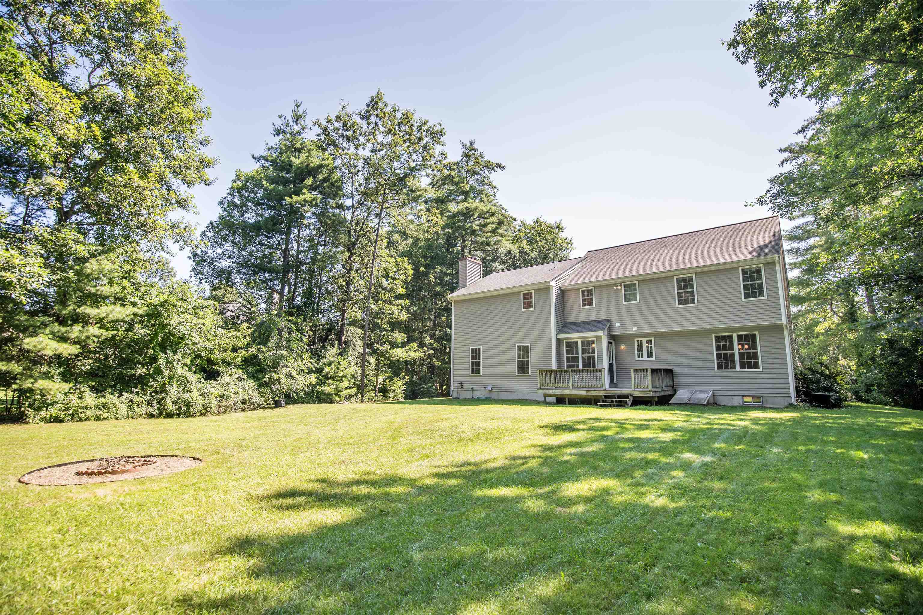 14 Springfield Circle