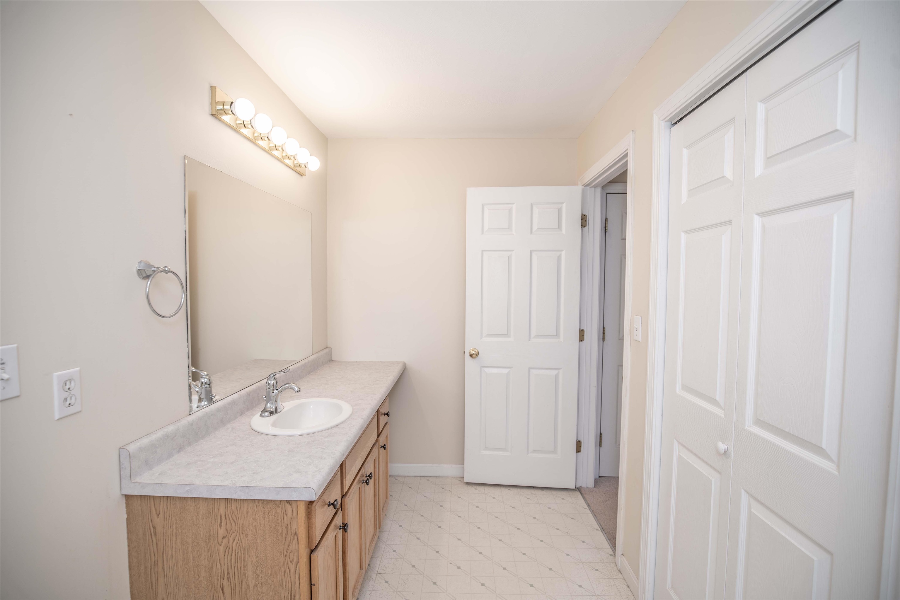 14 Springfield Circle