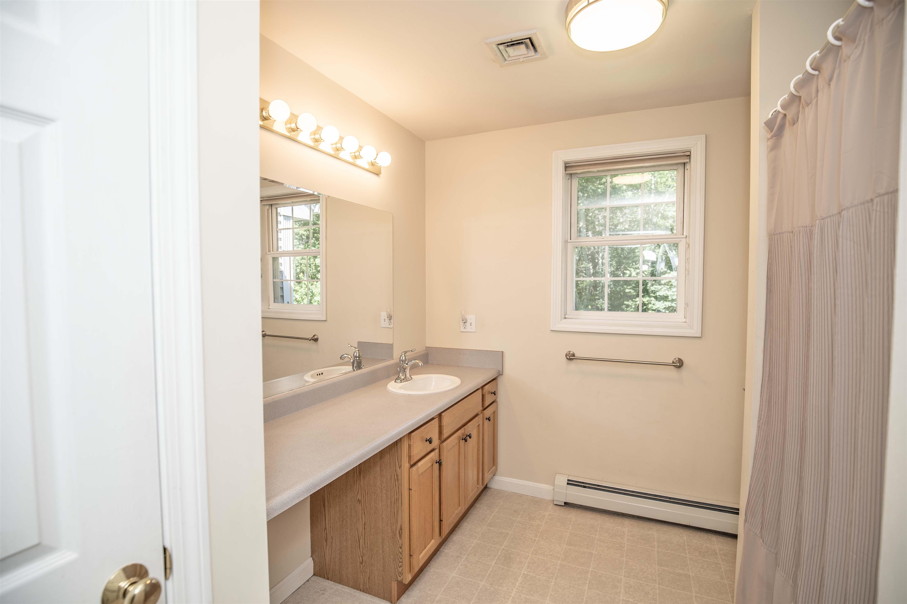 14 Springfield Circle