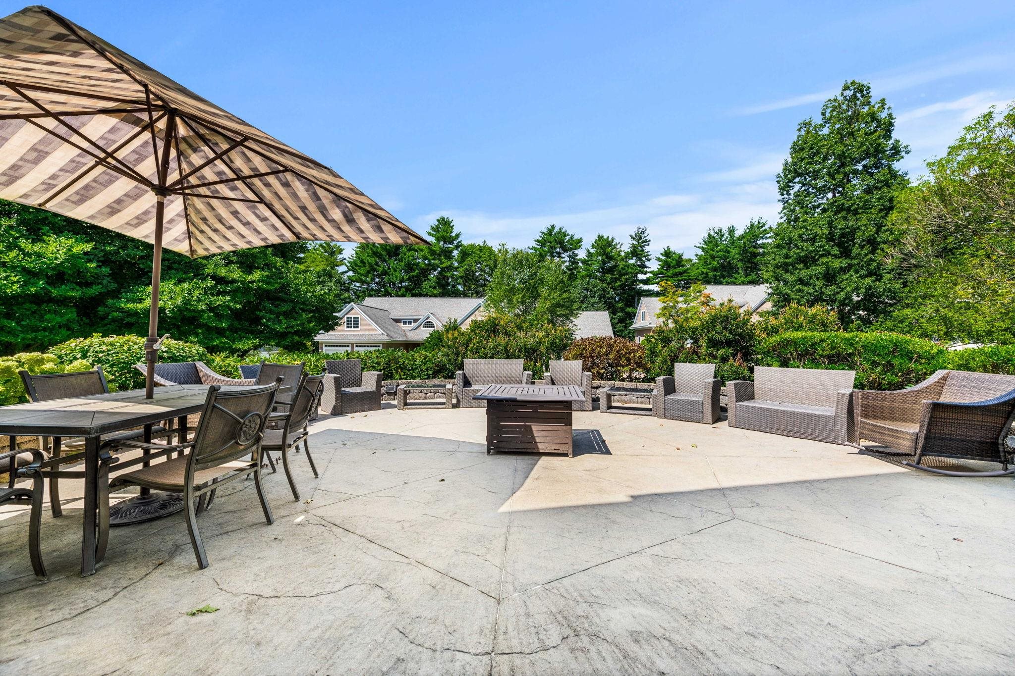 100 Shepards Cove Road Unit: G-203