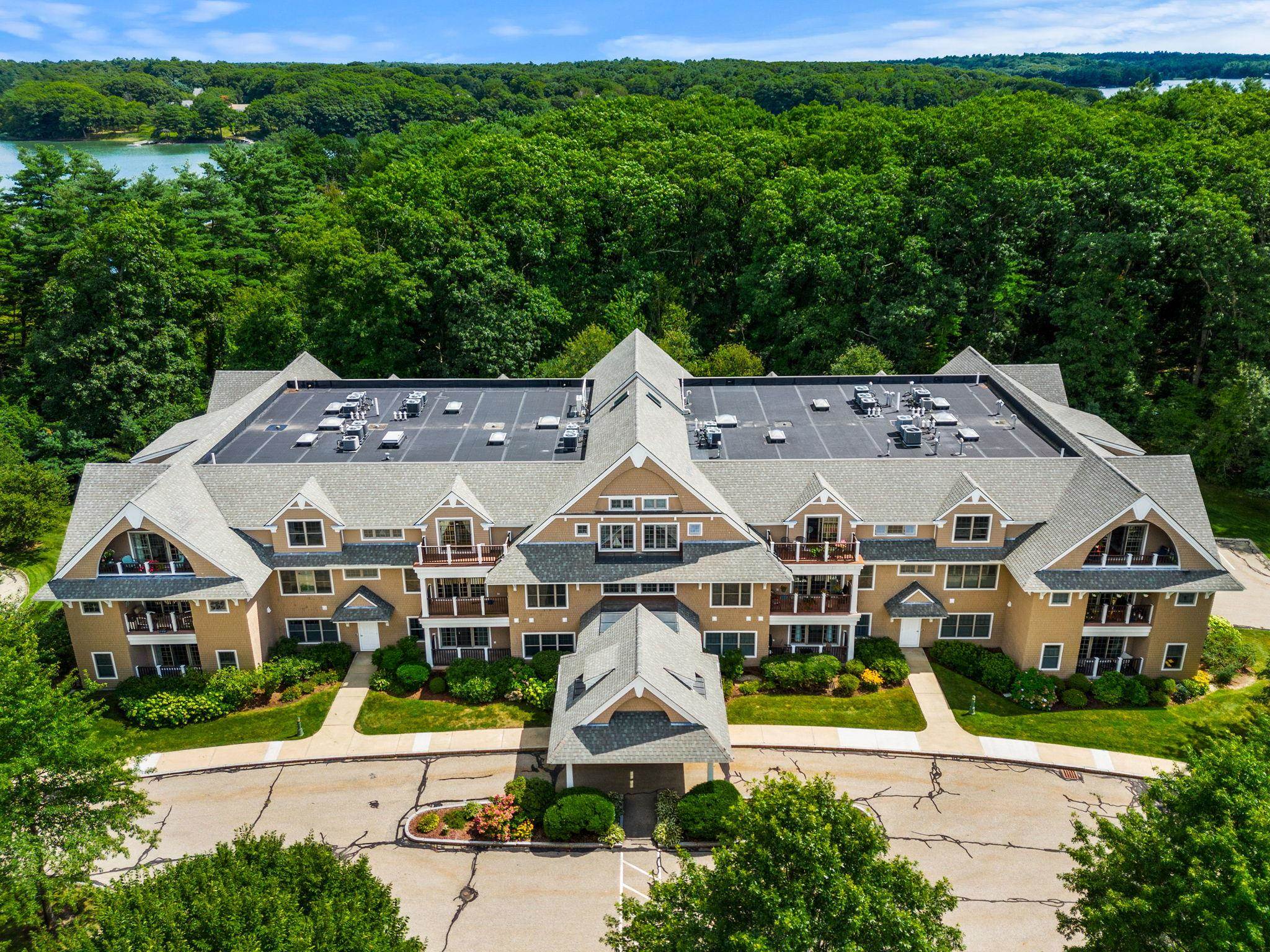 100 Shepards Cove Road Unit: G-203