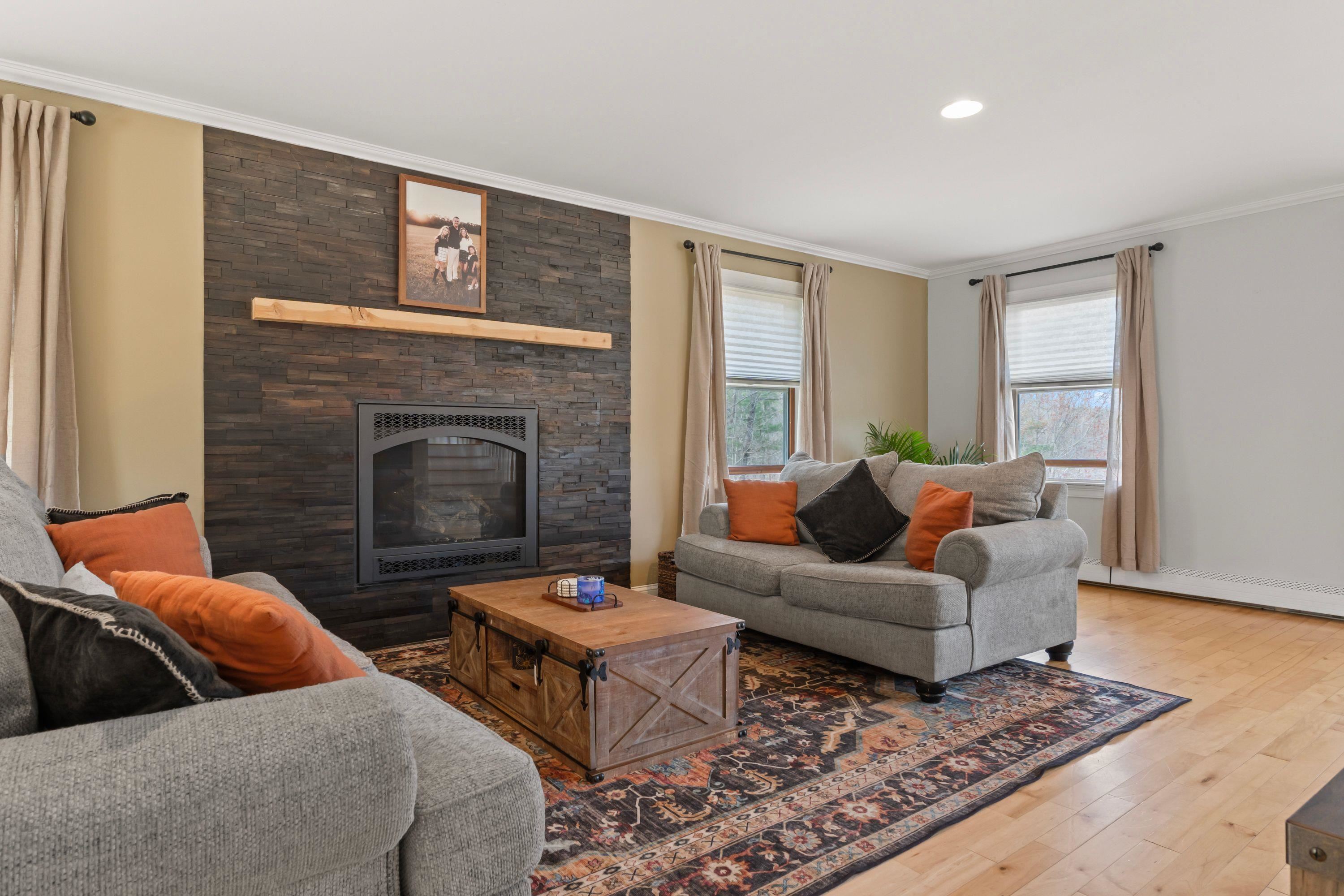 10 Hidden Valley Drive