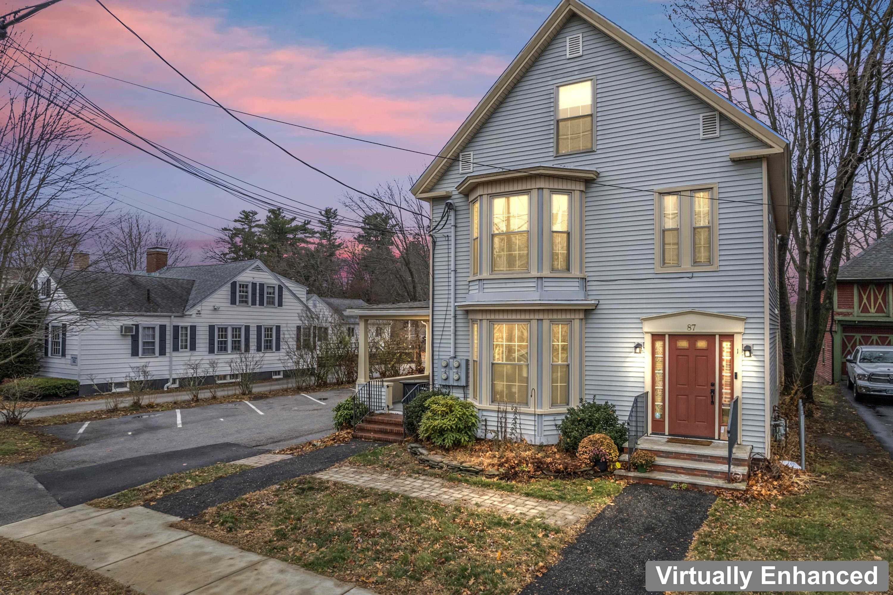 87 Charles Street Unit: 2