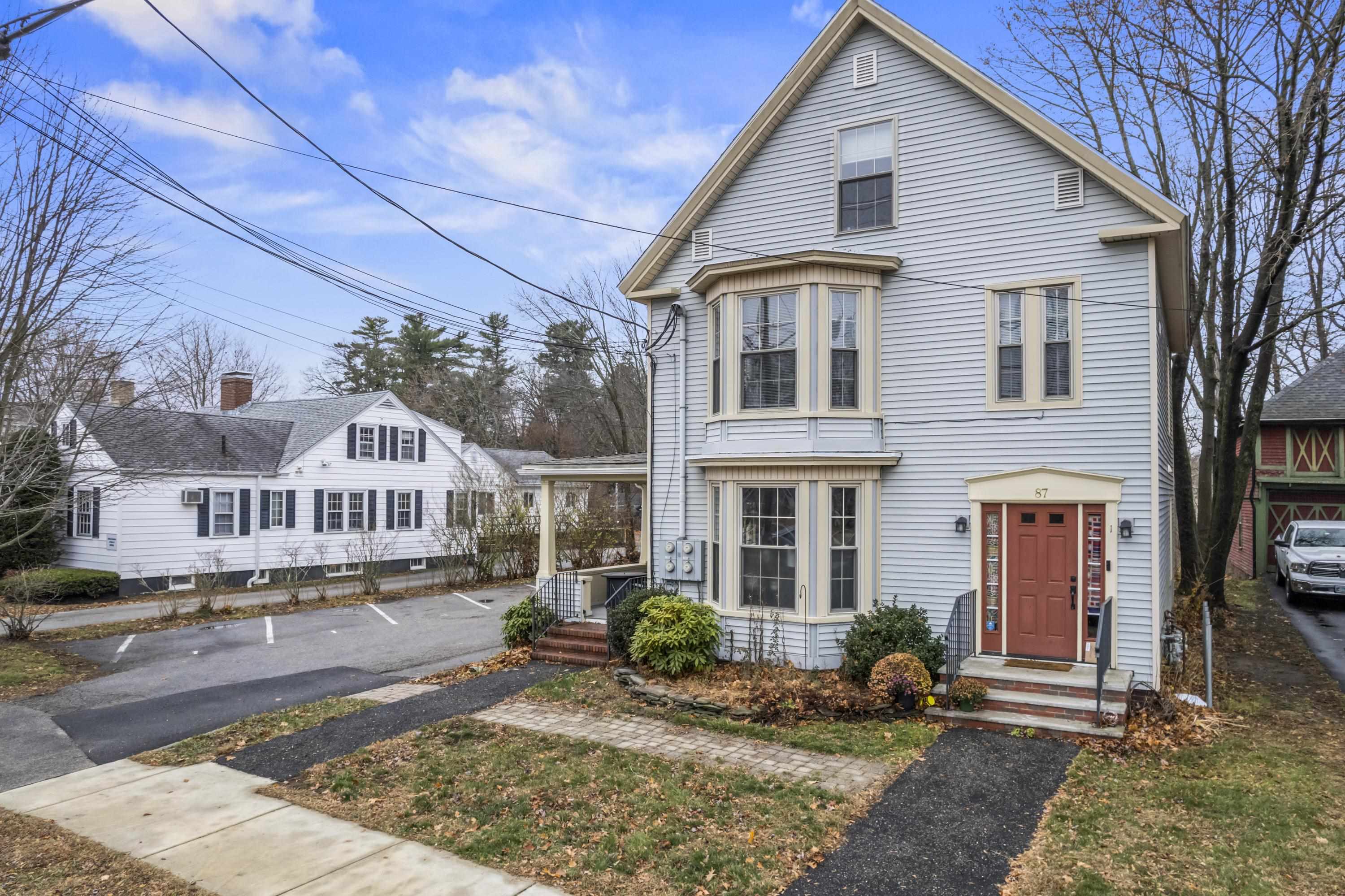 87 Charles Street Unit: 2