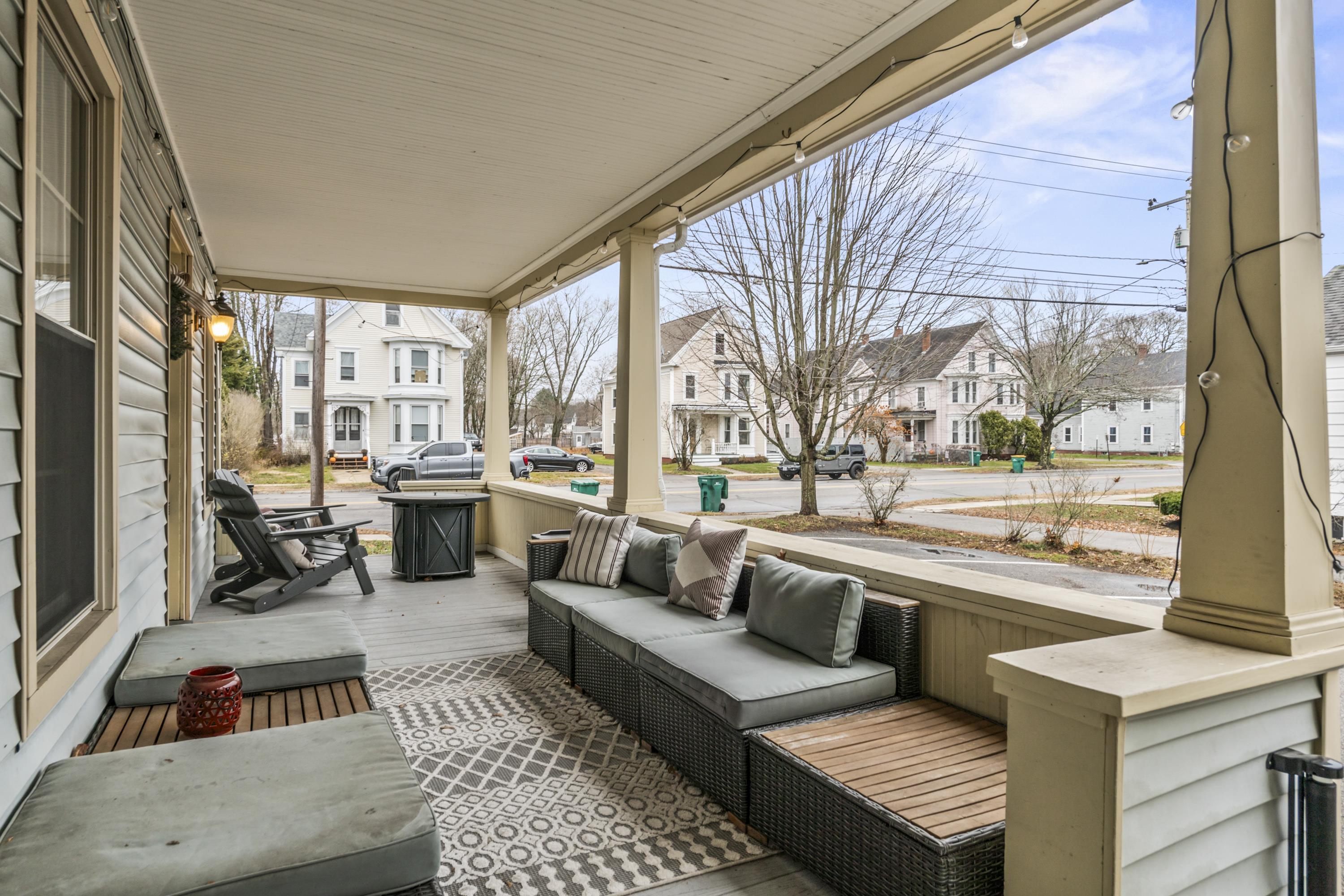 87 Charles Street Unit: 2