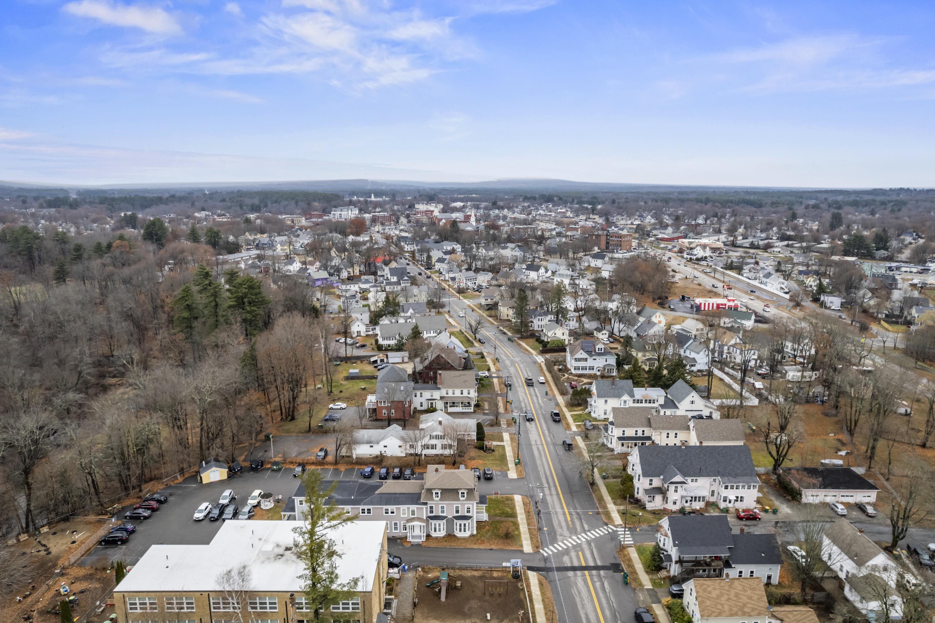 87 Charles Street Unit: 2