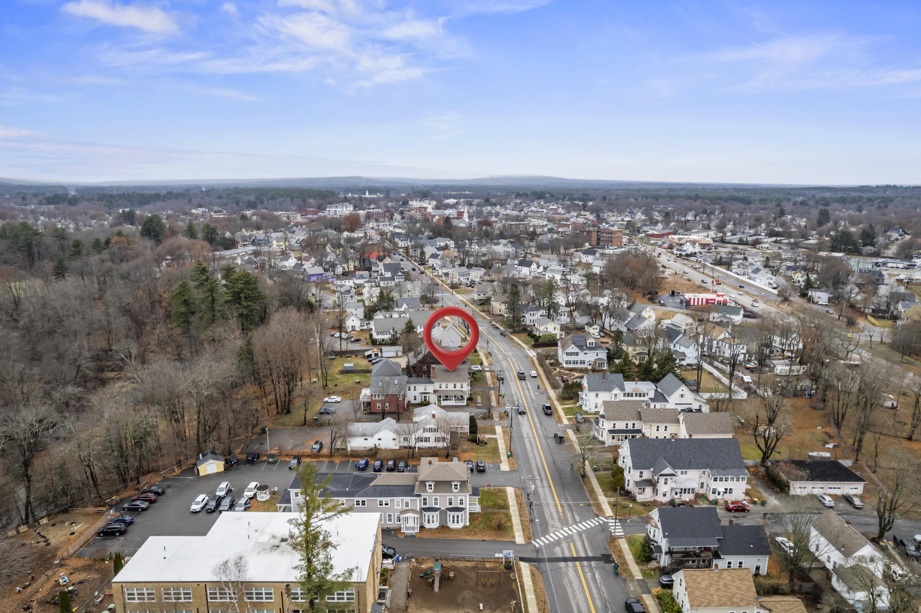 87 Charles Street Unit: 2