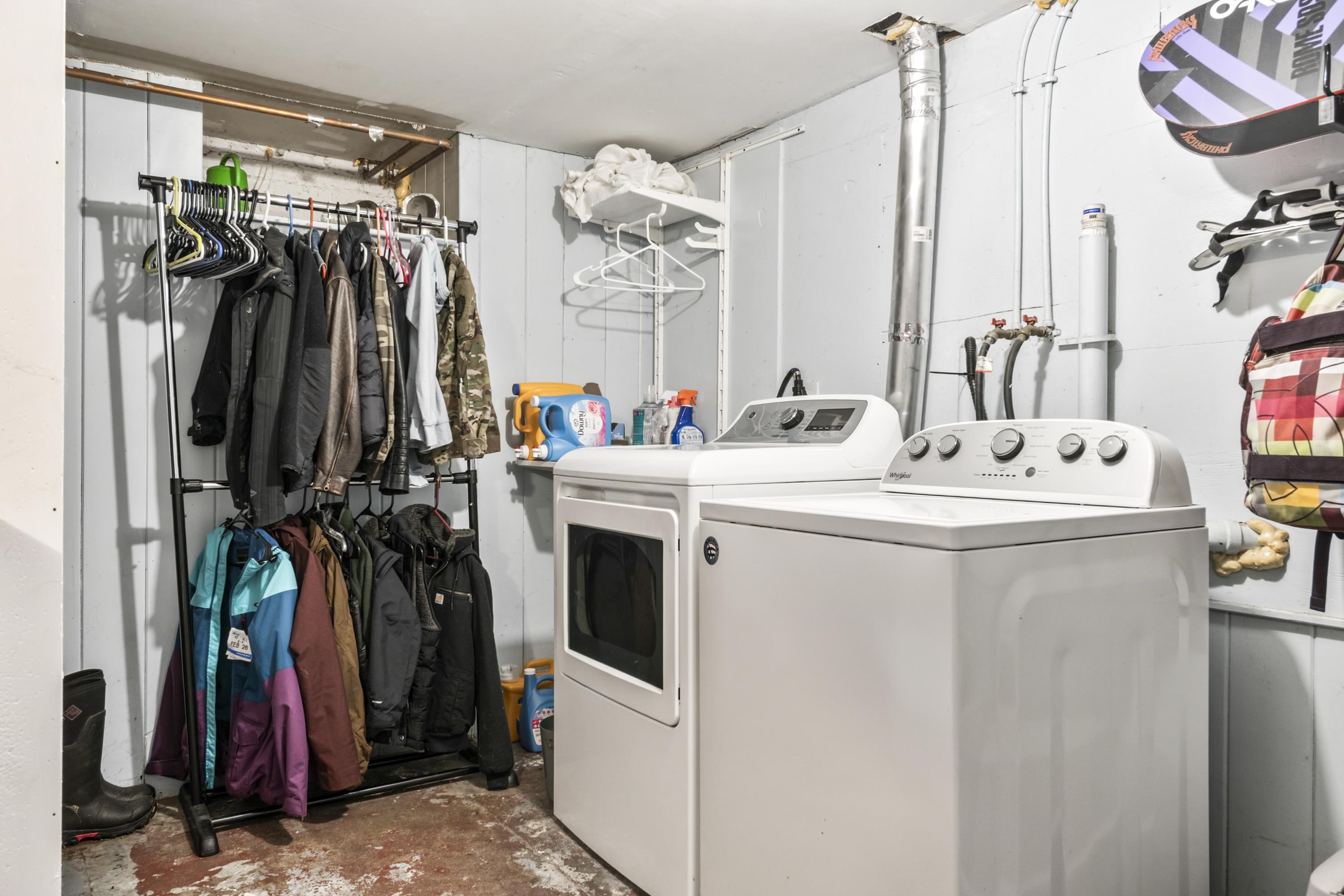 87 Charles Street Unit: 2