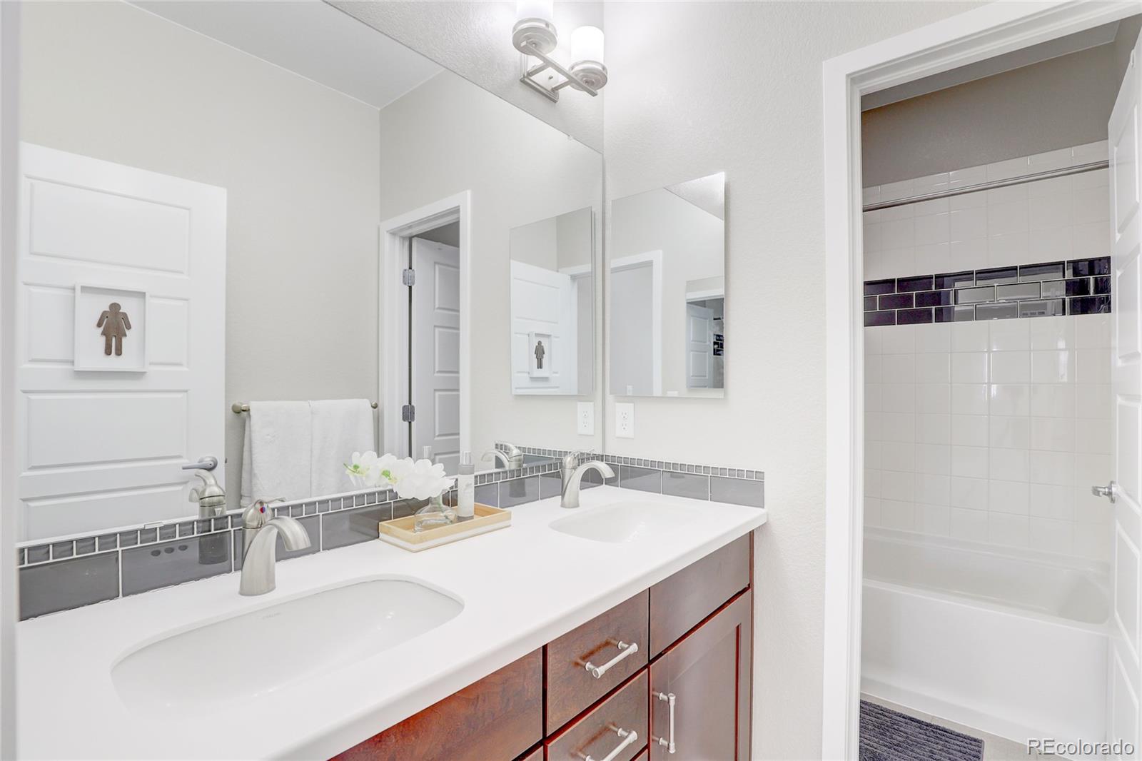 13790 Night Owl Lane