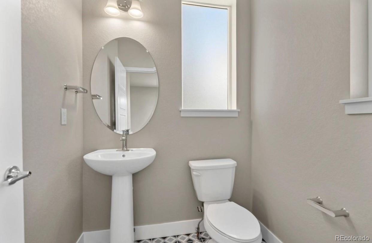 6195  Saddlesmith Street