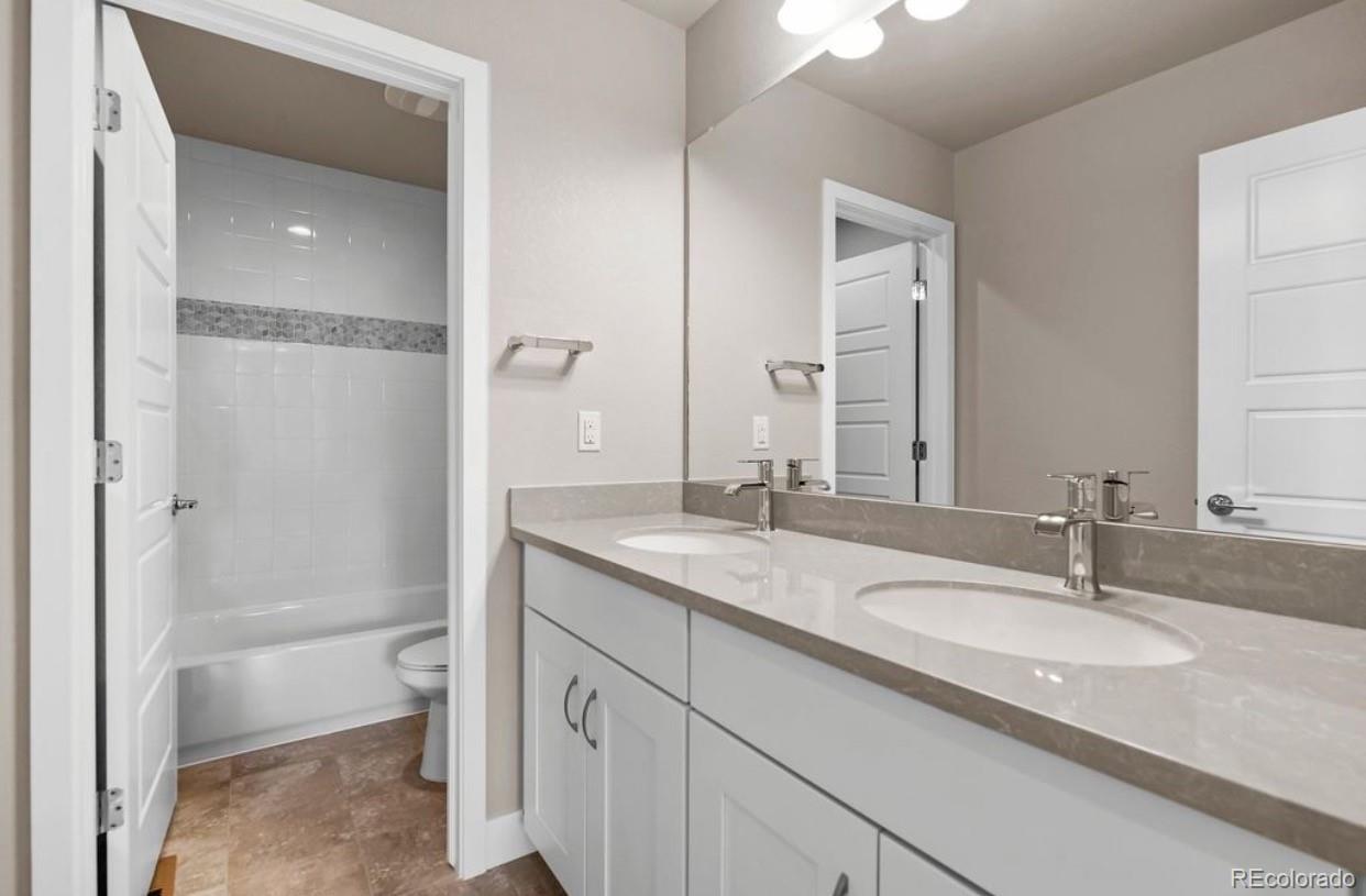 6195  Saddlesmith Street