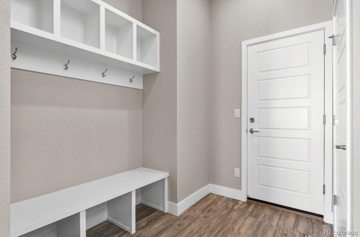 6195  Saddlesmith Street