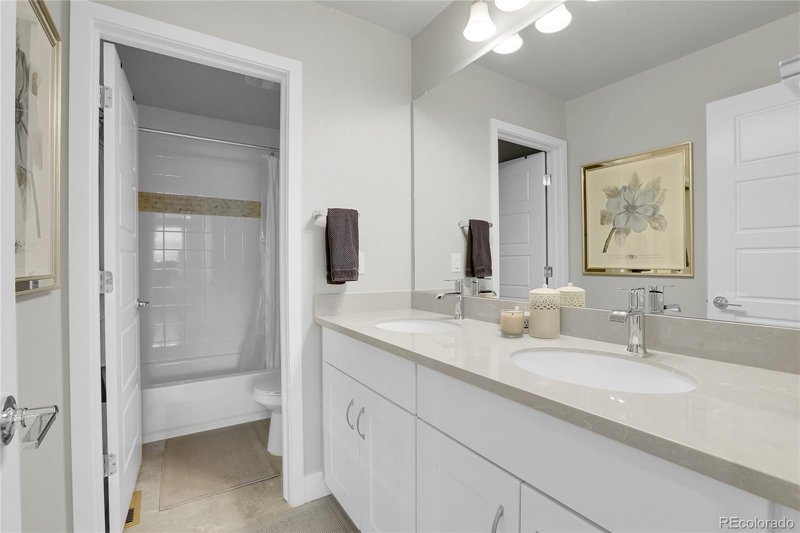 6195 Saddlesmith Street