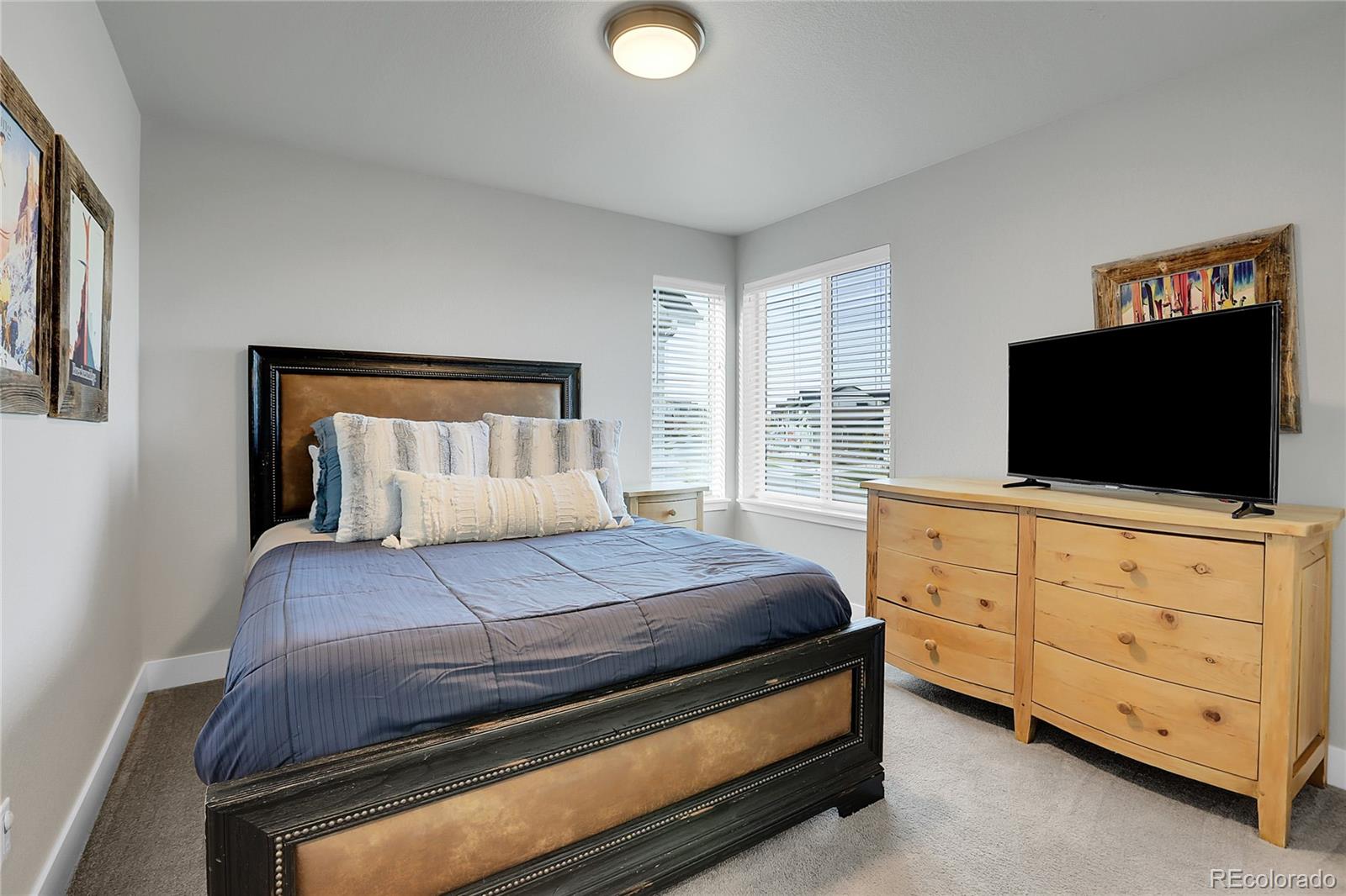 6195 Saddlesmith Street