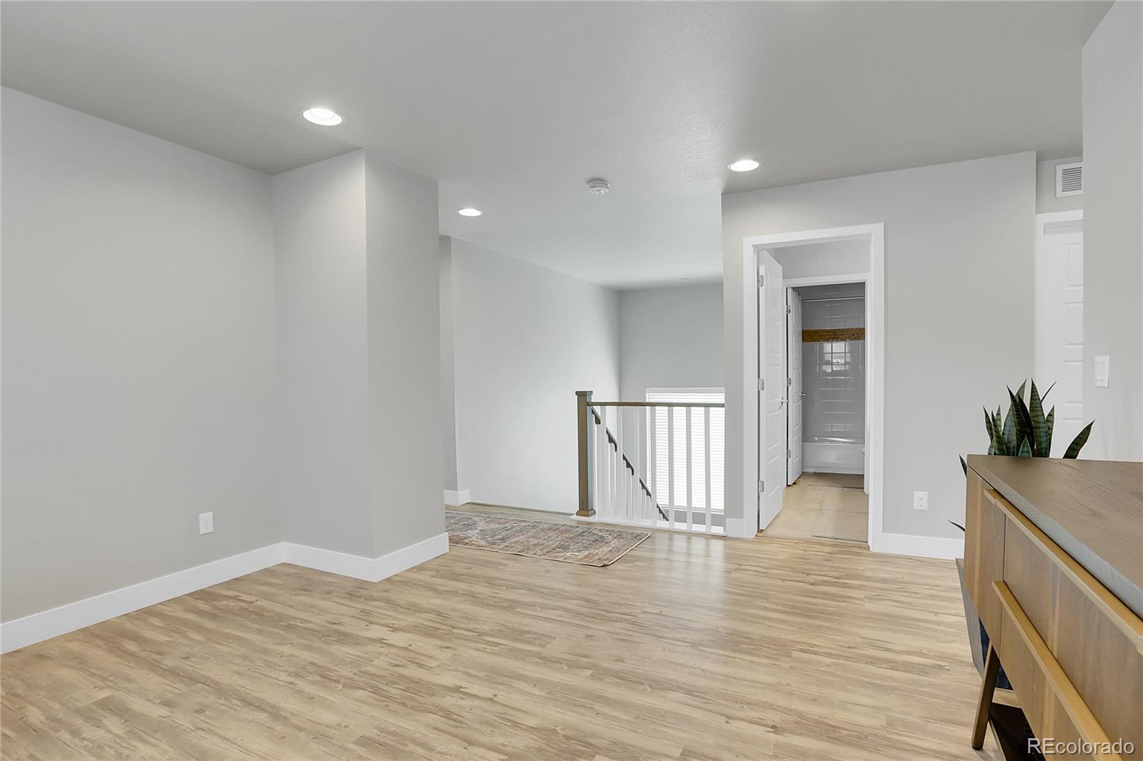 6195 Saddlesmith Street