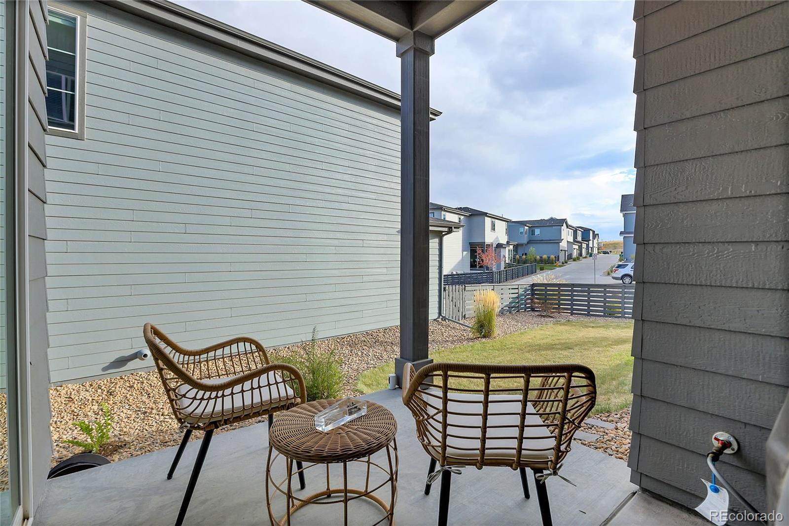 6195 Saddlesmith Street