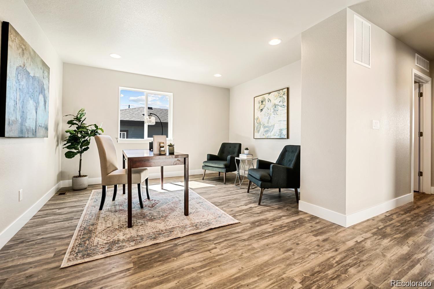 6195 Saddlesmith Street