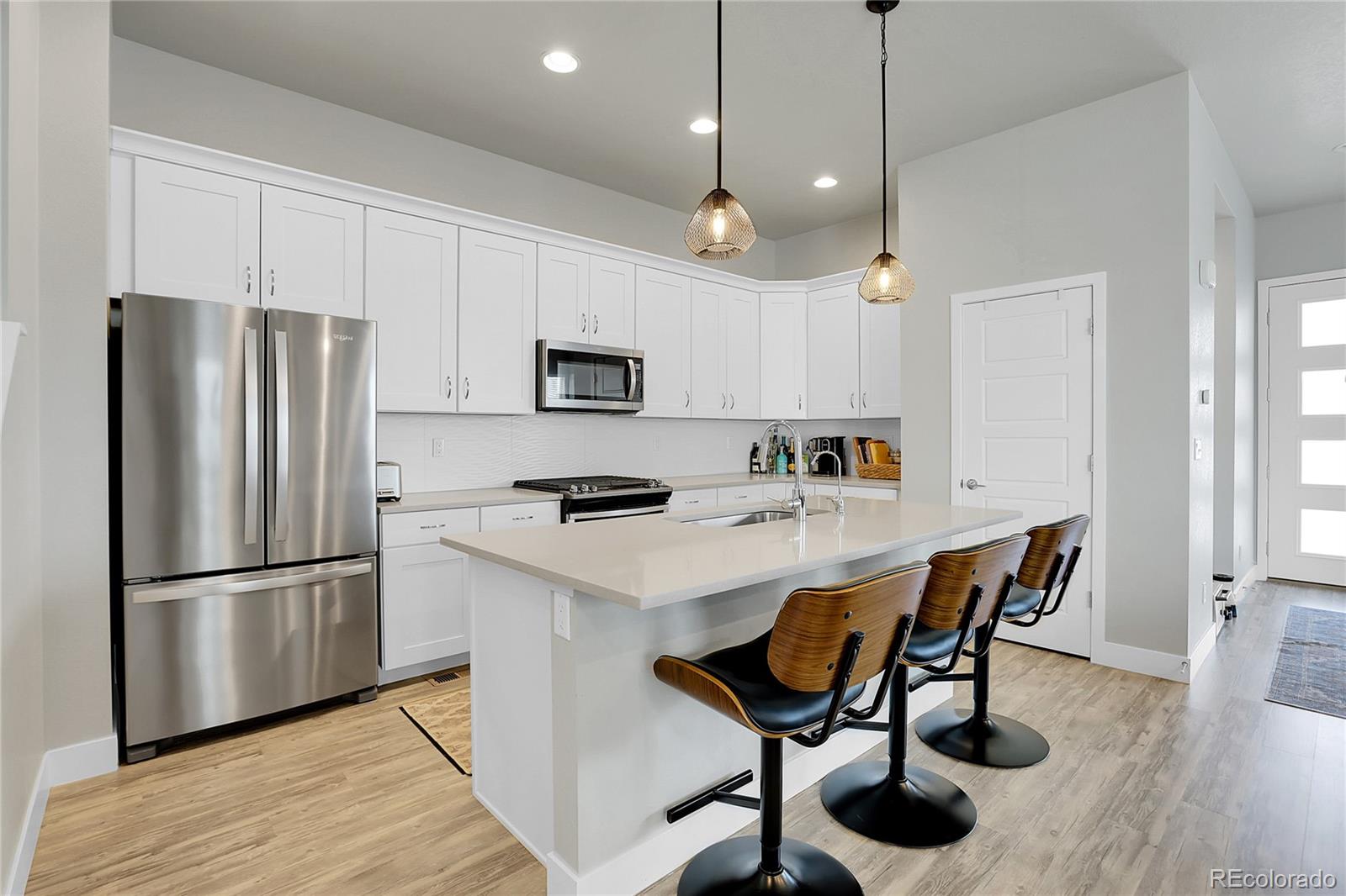 6195 Saddlesmith Street