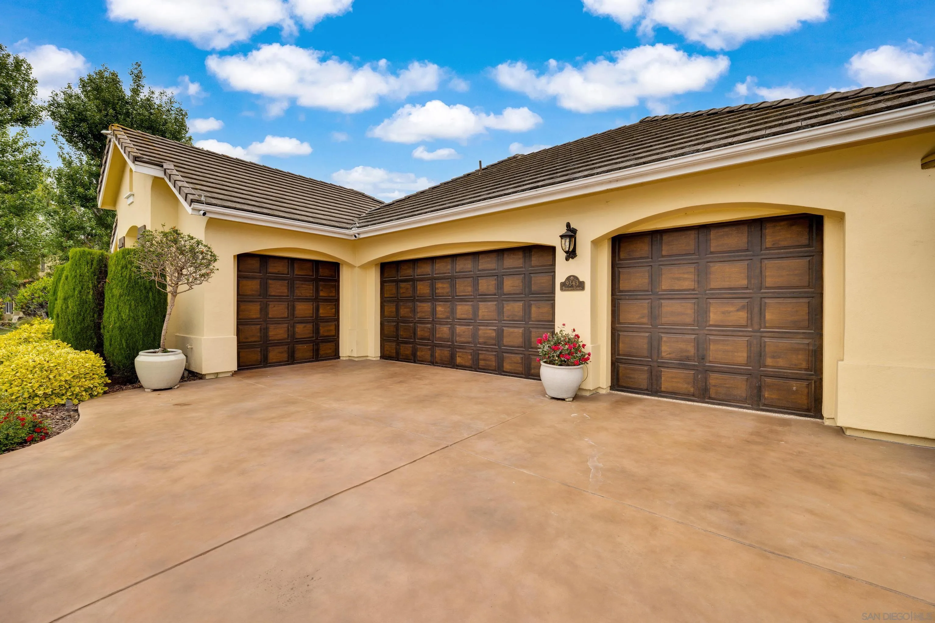 9343 Bernardo Lakes Dr.