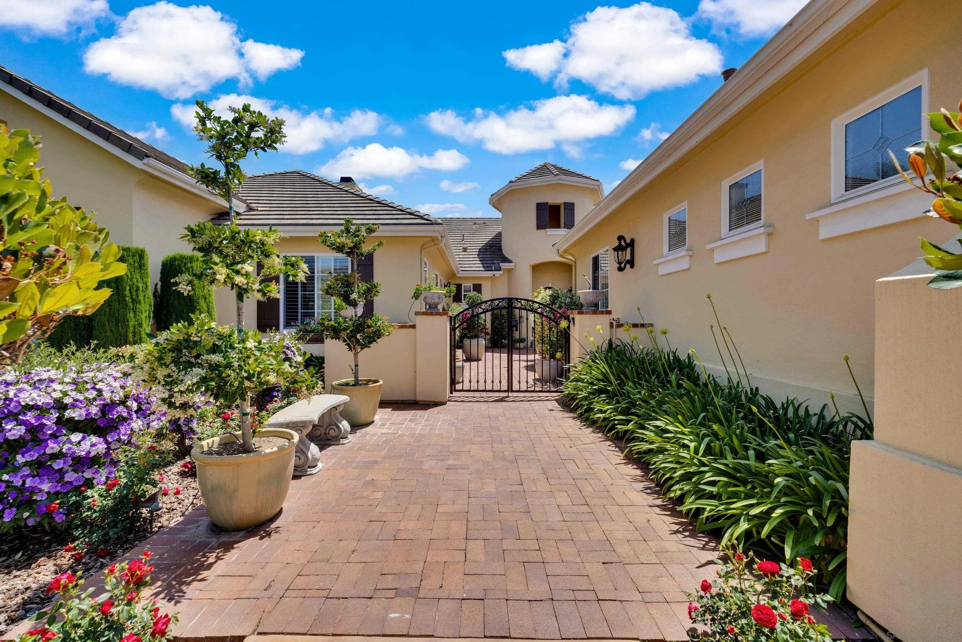 9343 Bernardo Lakes Dr.