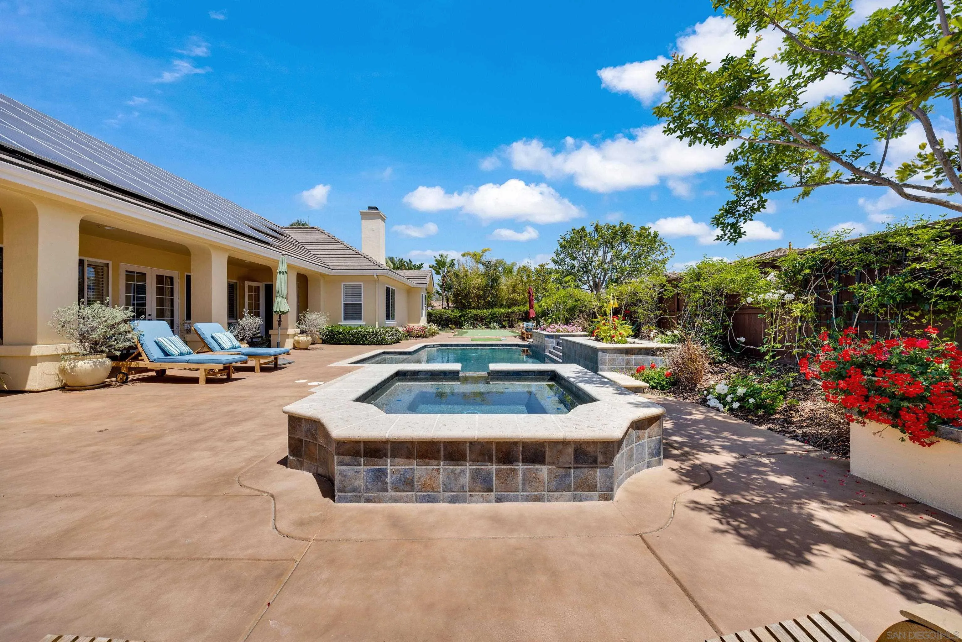 9343 Bernardo Lakes Dr.