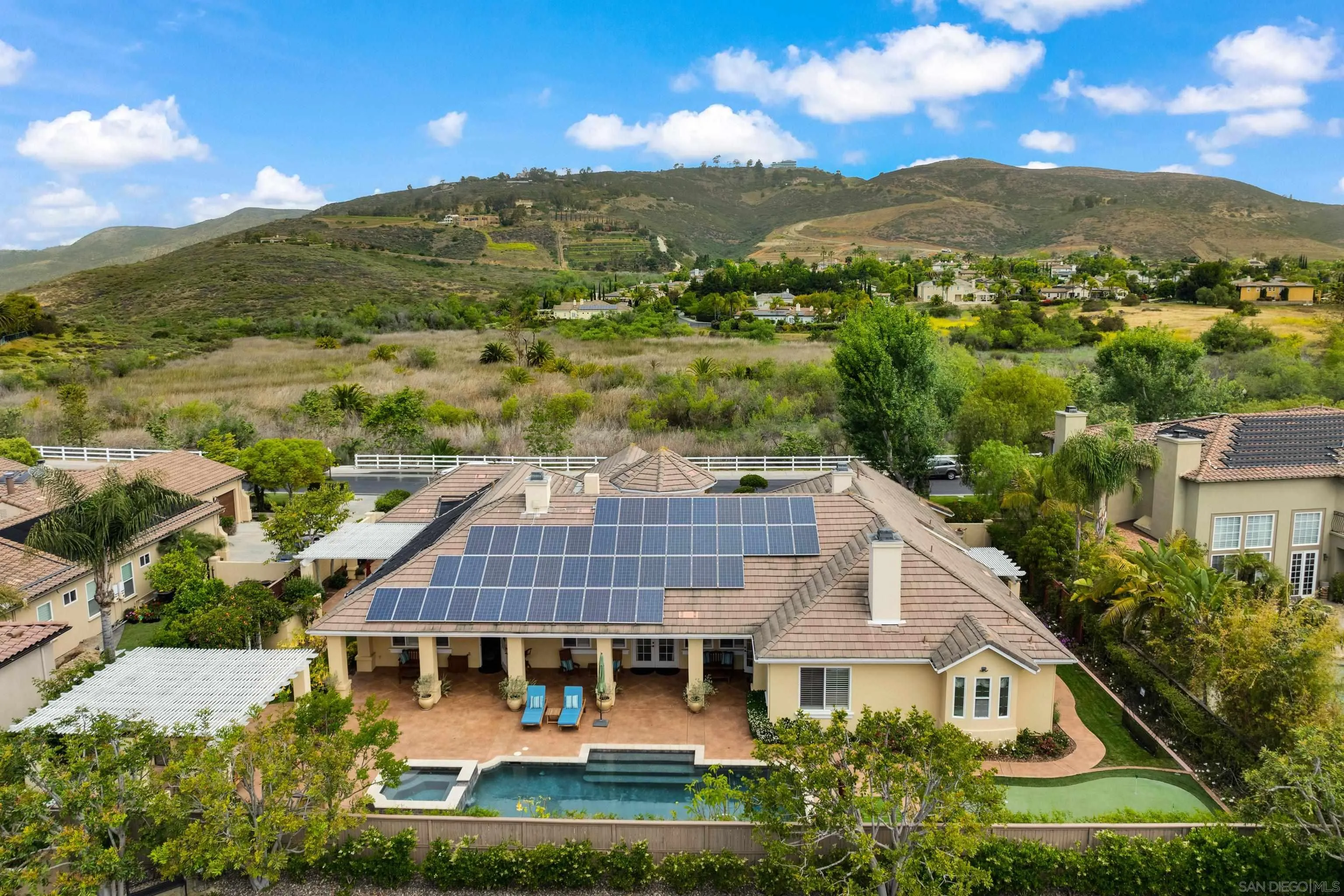 9343 Bernardo Lakes Dr.