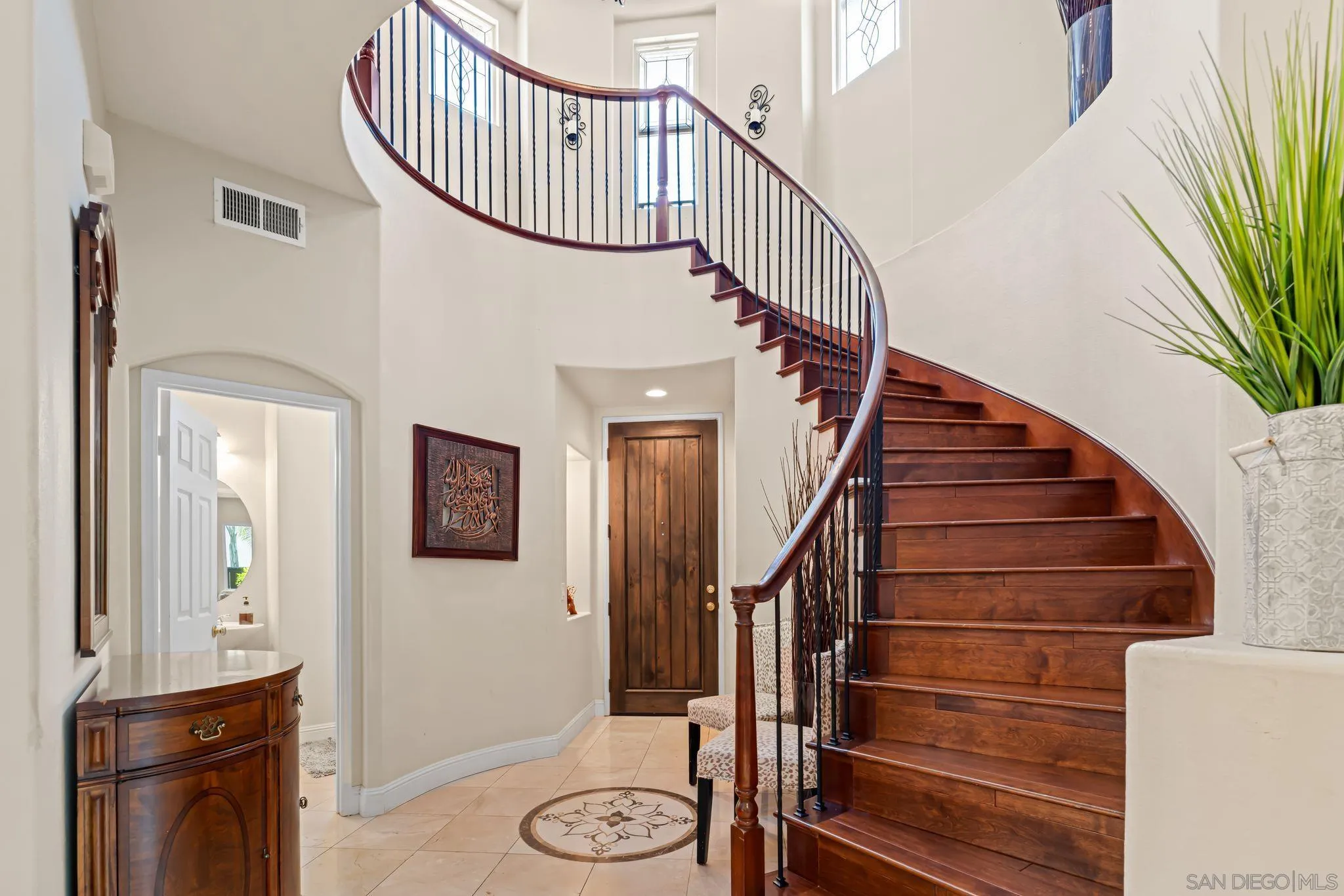 3814 Ruette San Raphael