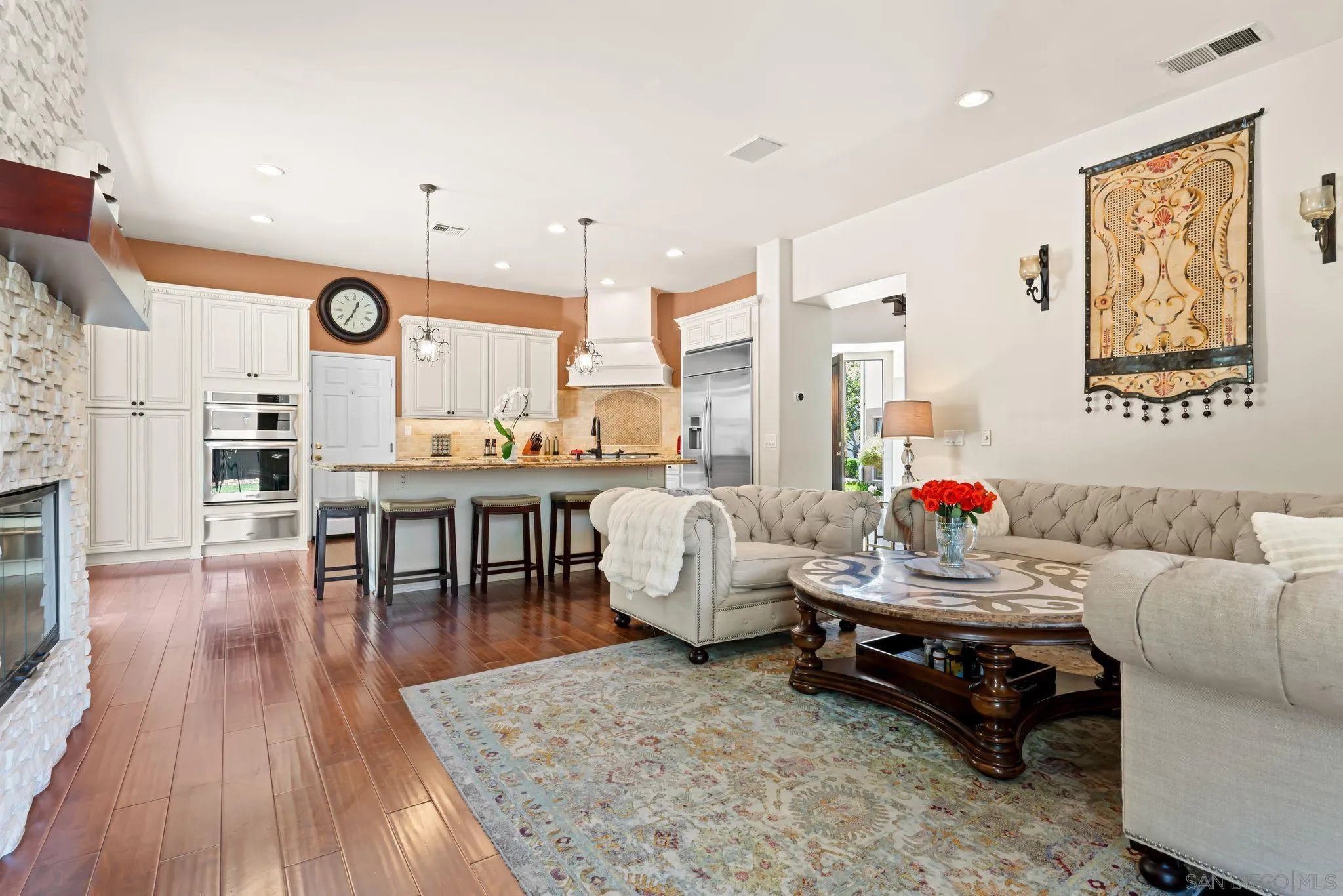 3814 Ruette San Raphael