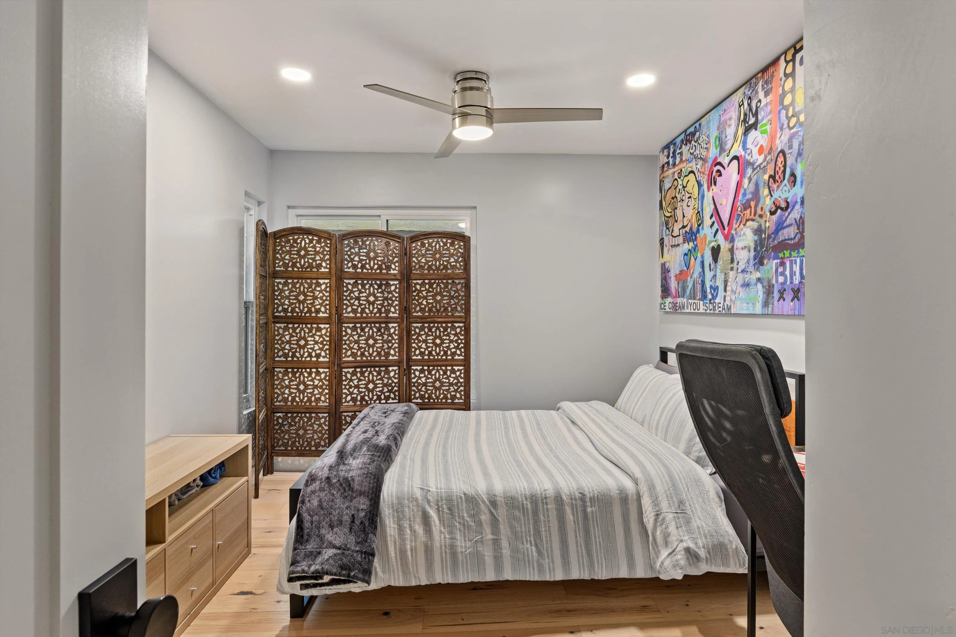 3320 Caminito Eastbluff Unit 135