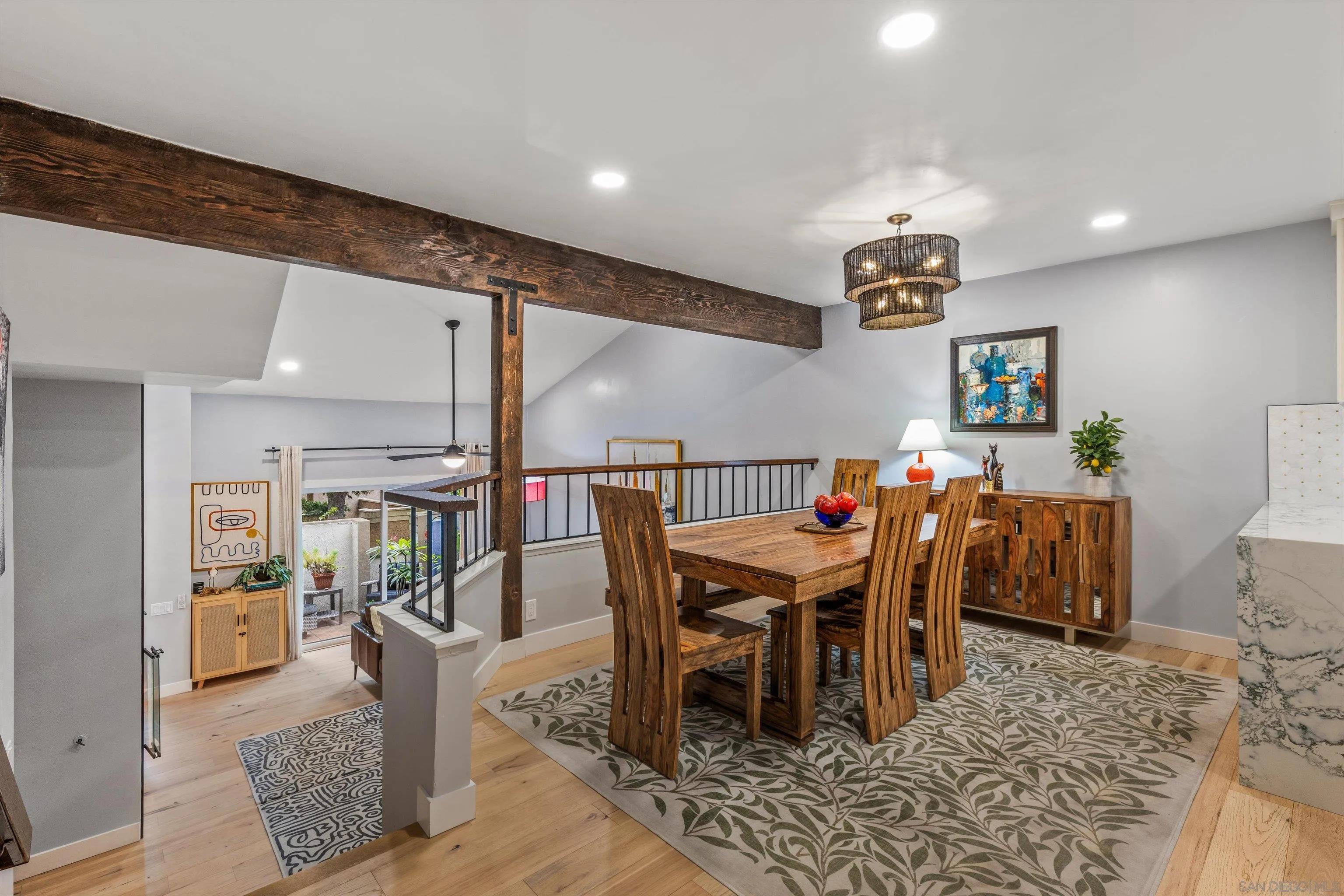 3320 Caminito Eastbluff Unit 135