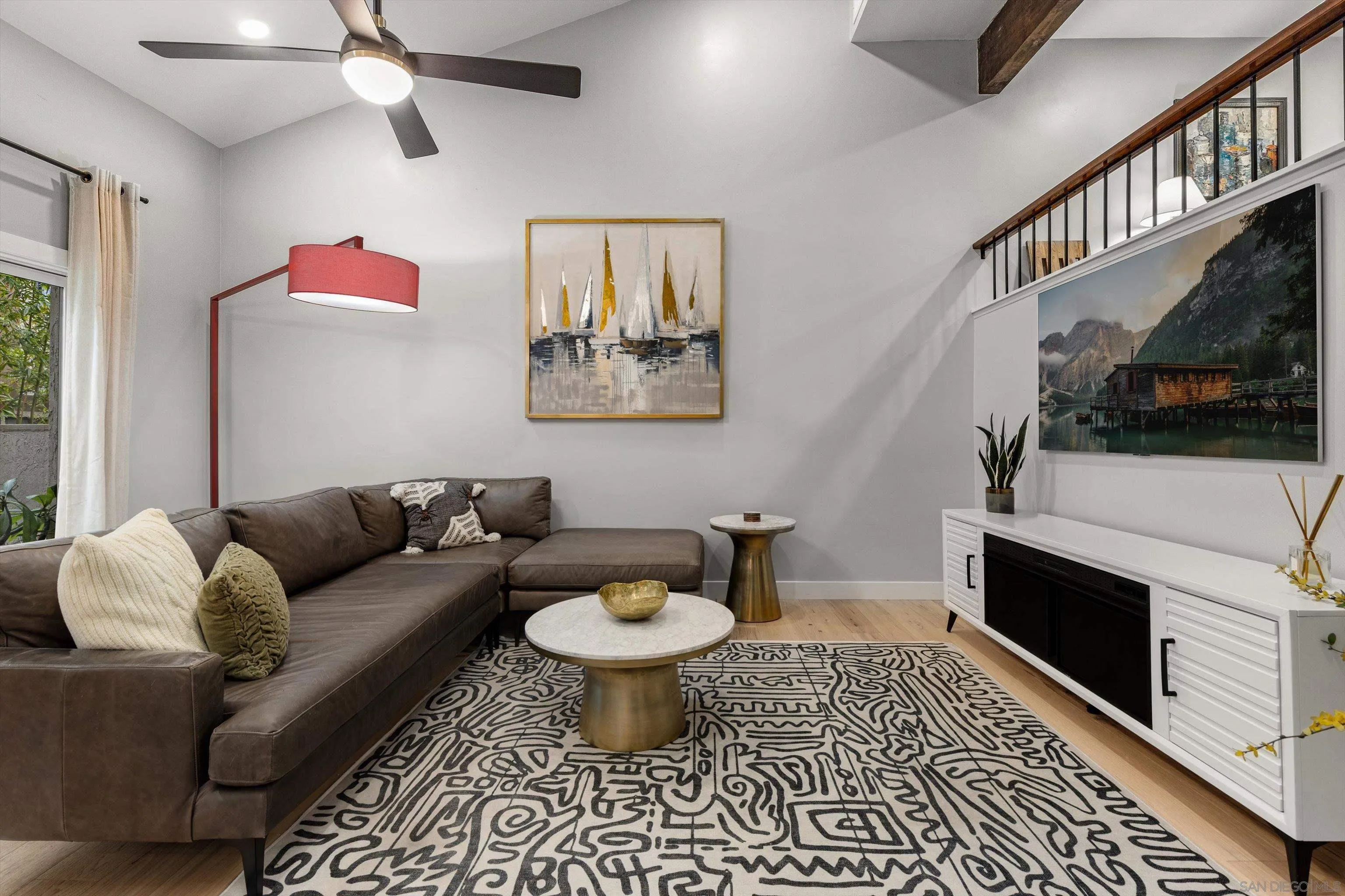 3320 Caminito Eastbluff Unit 135